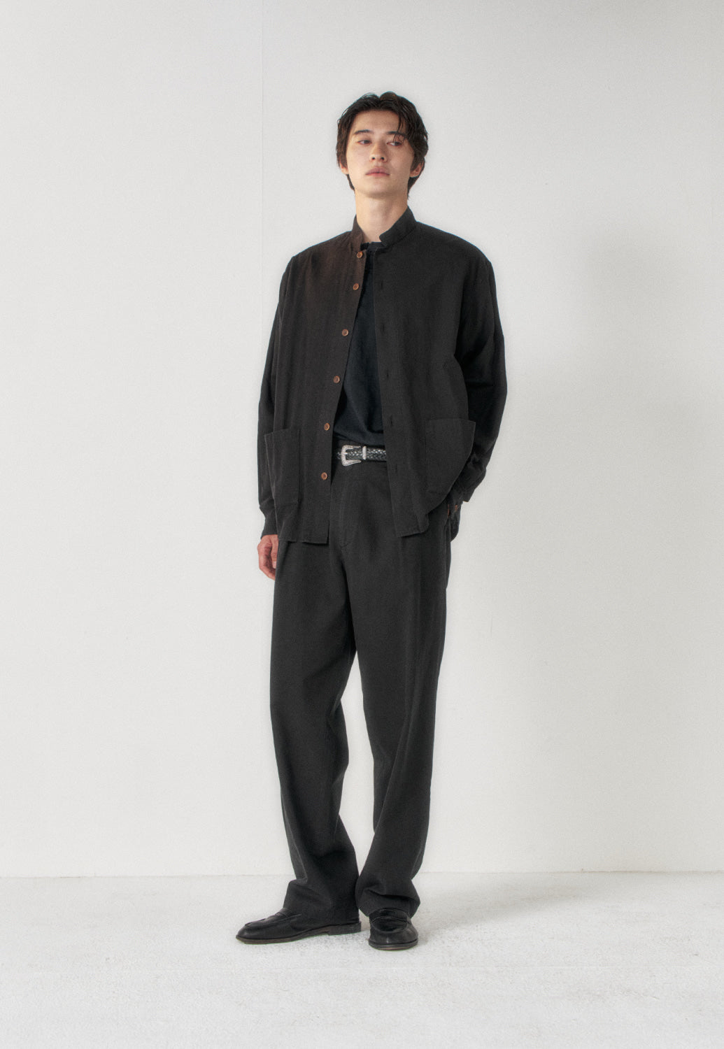 Art if acts - Linen Reverse One Tuck Pants (Black) product image 4 | TRAB K-Fashion Australia