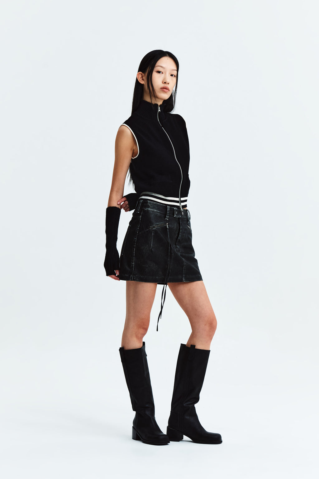 Matin Kim - Spell Point Stripe Knit Vest (Black) product image 9 | TRAB K-Fashion Australia