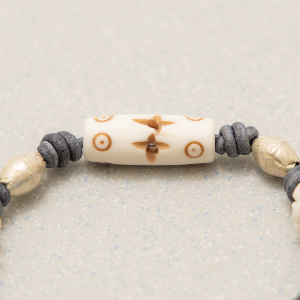 Towtow Archive - Etched Bracelet (Resilience) (Gray) product image 2 | TRAB K-Fashion Australia