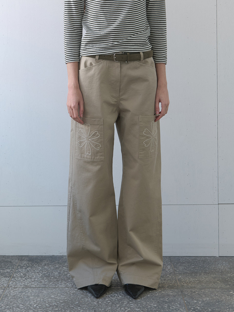 Kijun - Clover Pocket Pants (Sand) product image 1 | TRAB K-Fashion Australia