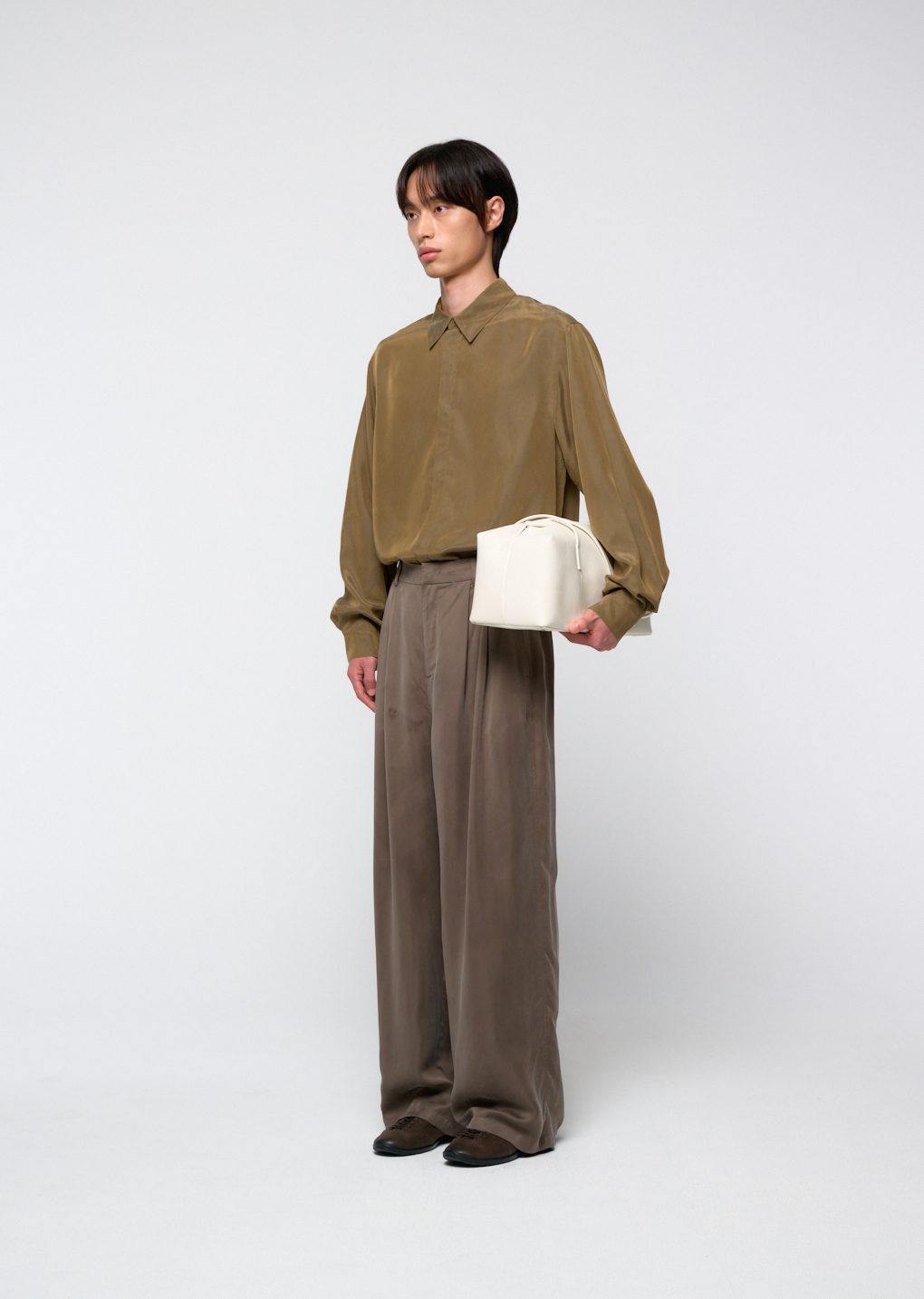 Amomento - Large cubo bag (White) product image 6 | TRAB K-Fashion Australia