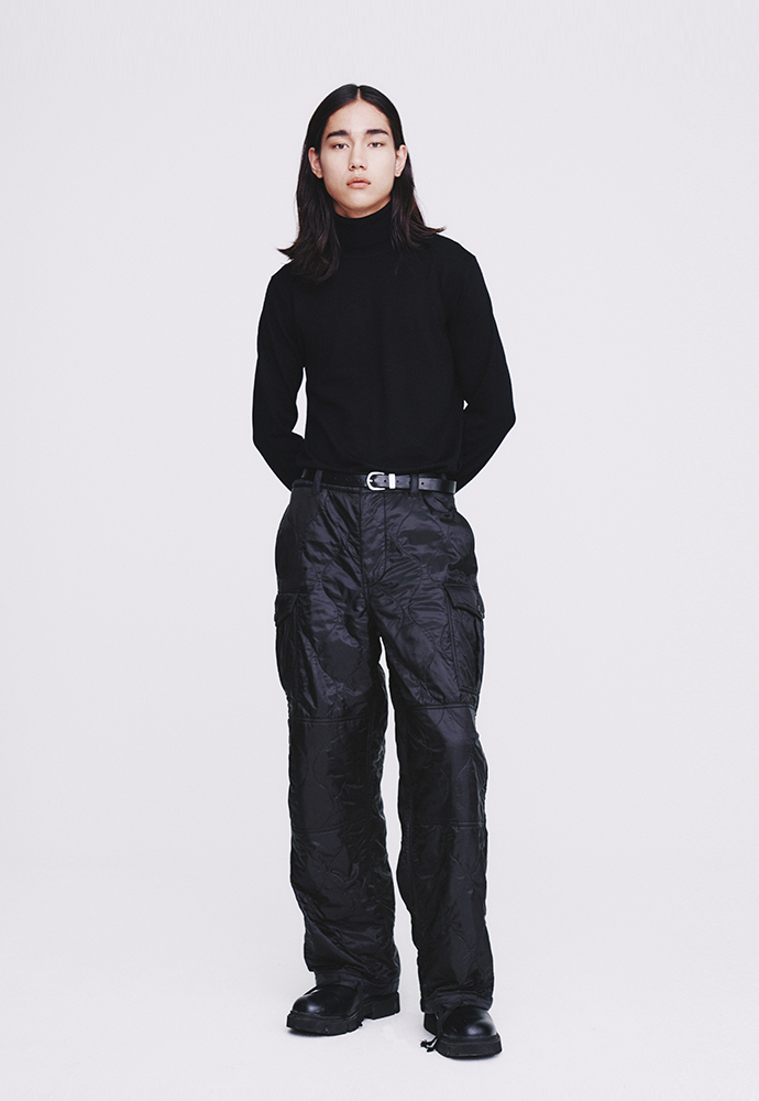 Tonywack - Utility Puffed Quilting Cargo Pants (Black) product image 3 | TRAB K-Fashion Australia