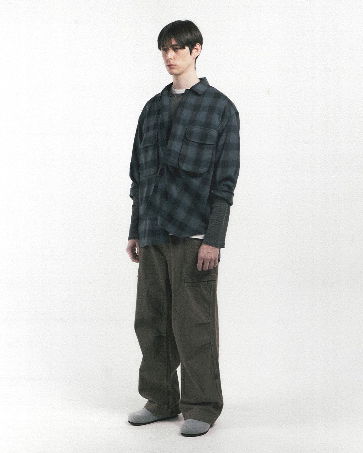 Eastlogue - Comfy Wide Shirts (Charcoal Ombre Check) product image 4 | TRAB K-Fashion Australia