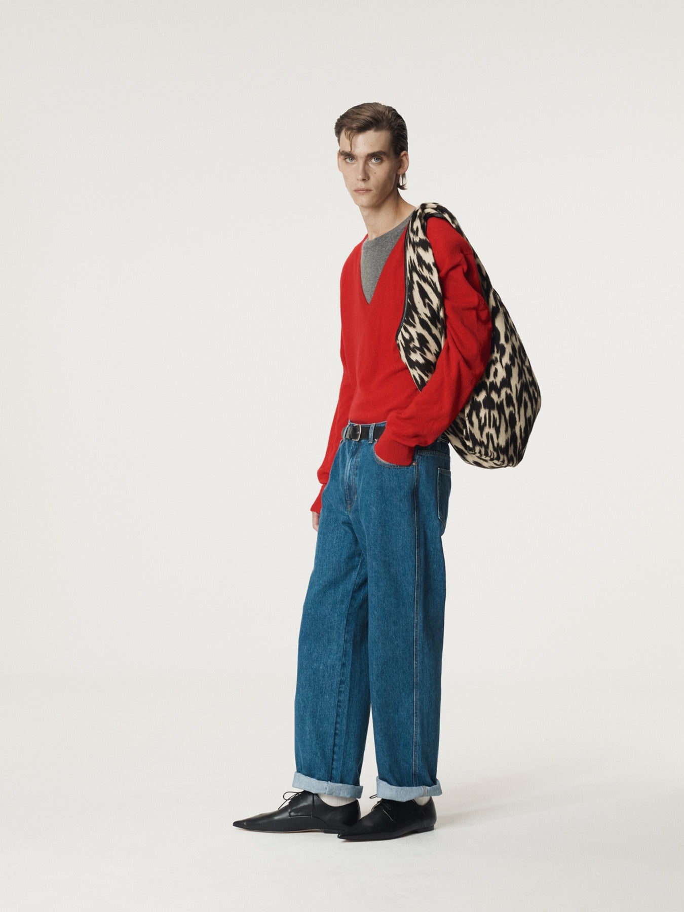 Recto - Contrast Layered V-Neck Knit Top (Red) product image 1 | TRAB K-Fashion Australia