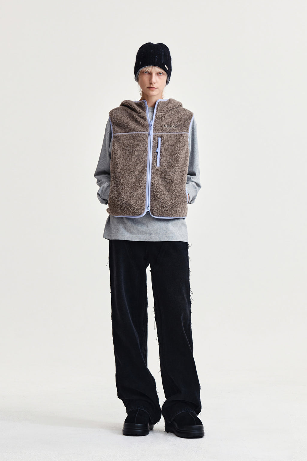 Matin Kim - Fleece Hoody Vest (Grey) product image 8 | TRAB K-Fashion Australia