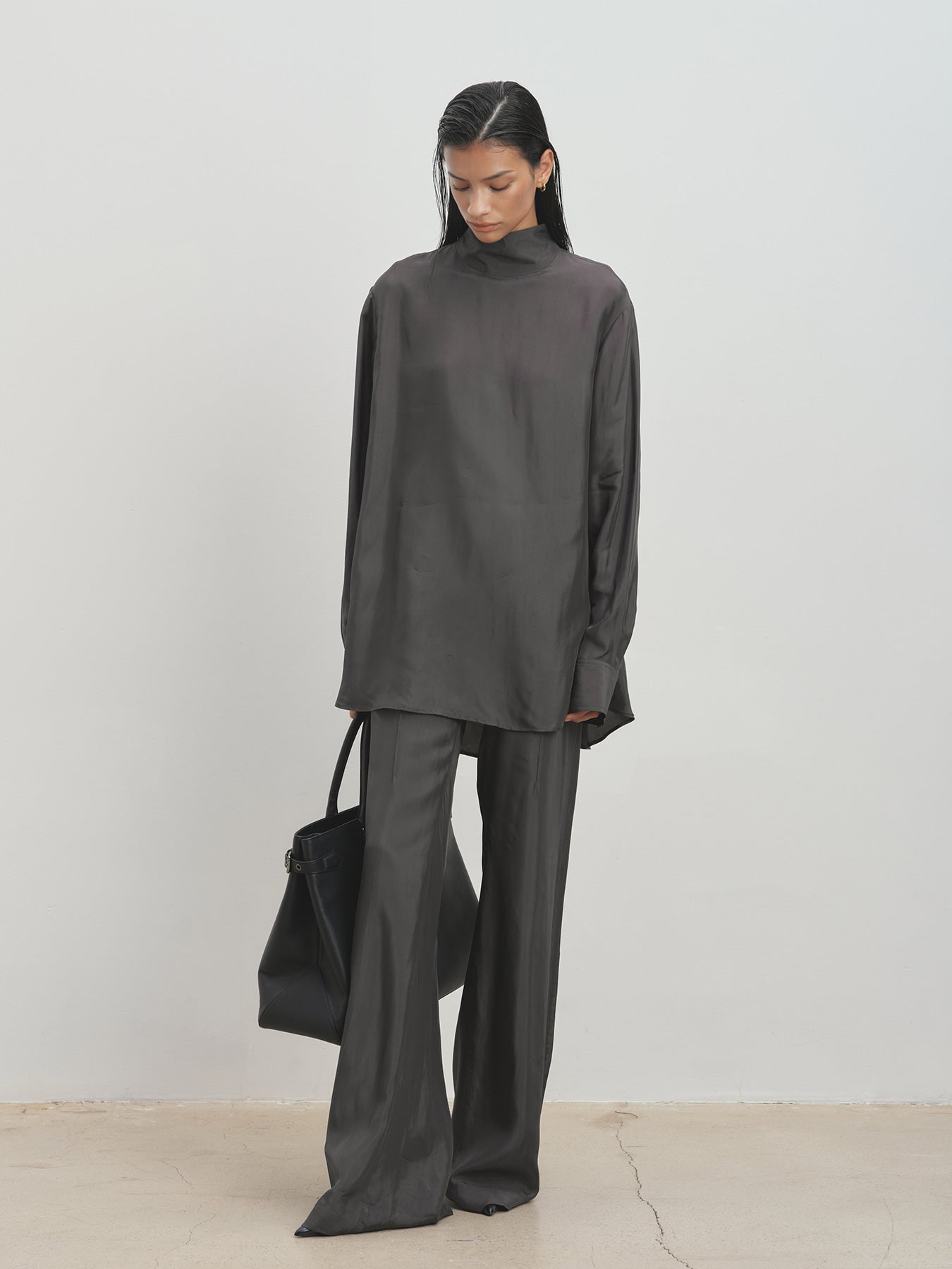 Tonywack - Liquid Oversized High Neck Top (Grey Khaki) product image 5 | TRAB K-Fashion Australia