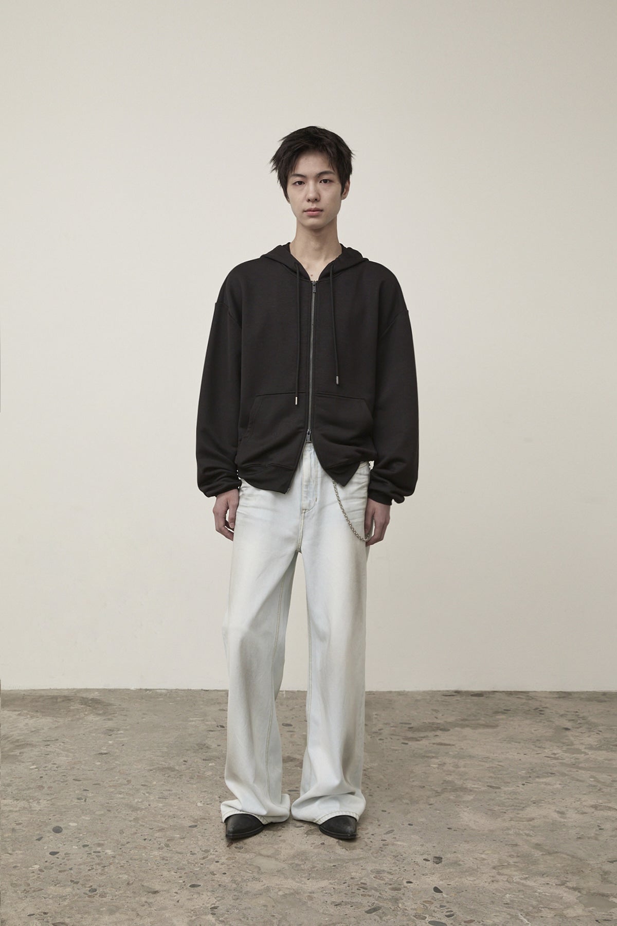 Matin Kim - Back Logo Glitter Hoody Zip Up (Black) product image 8 | TRAB K-Fashion Australia