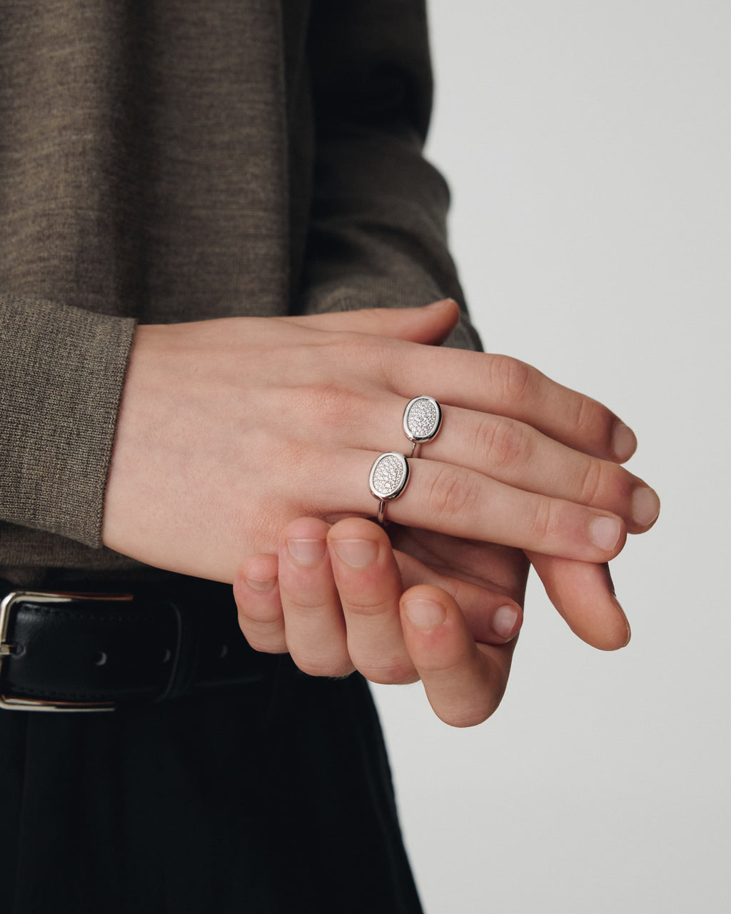 Numbering - Pave Oval Ring #3605 product image 1 | TRAB K-Fashion Australia
