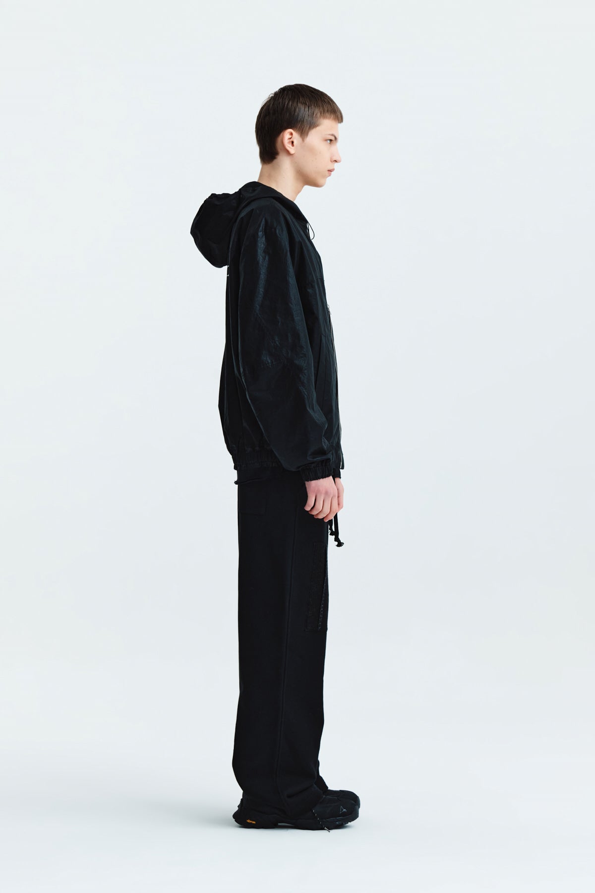 Matin Kim - Patch Point Sweatpants (Black) product image 6 | TRAB K-Fashion Australia