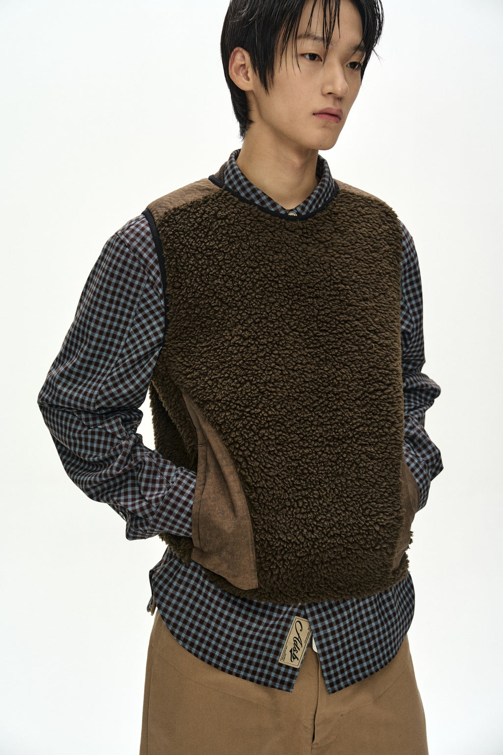 Andersson Bell - Sorano Patchwork Fleece Vest (Taupe) product image 3 | TRAB K-Fashion Australia