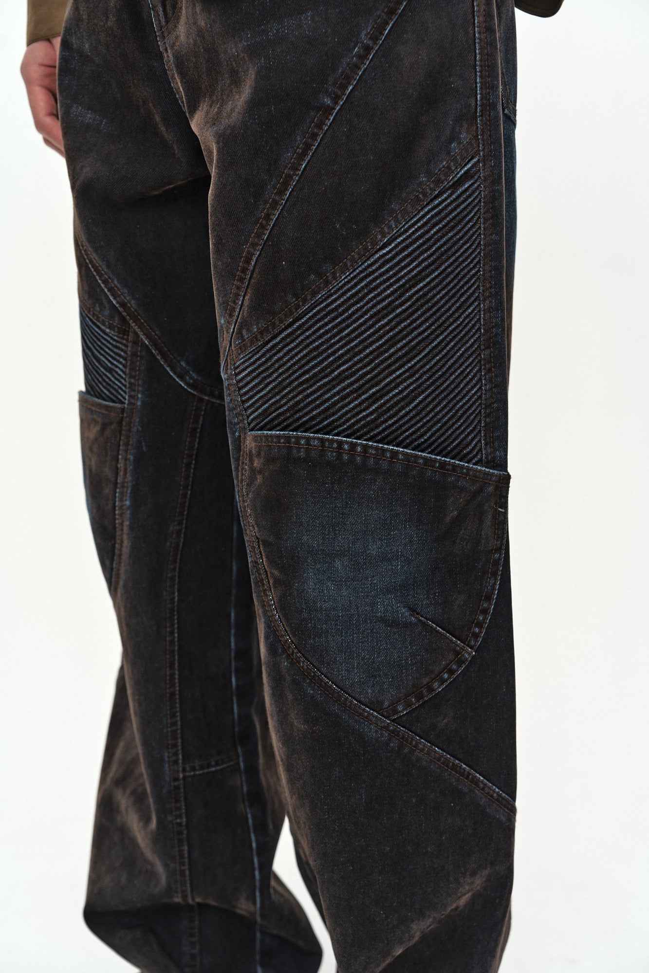 Andersson Bell - Unisex Rodeo Biker Wide-Leg Jeans (brown/blue) (Brown/Blue) product image 7 | TRAB K-Fashion Australia