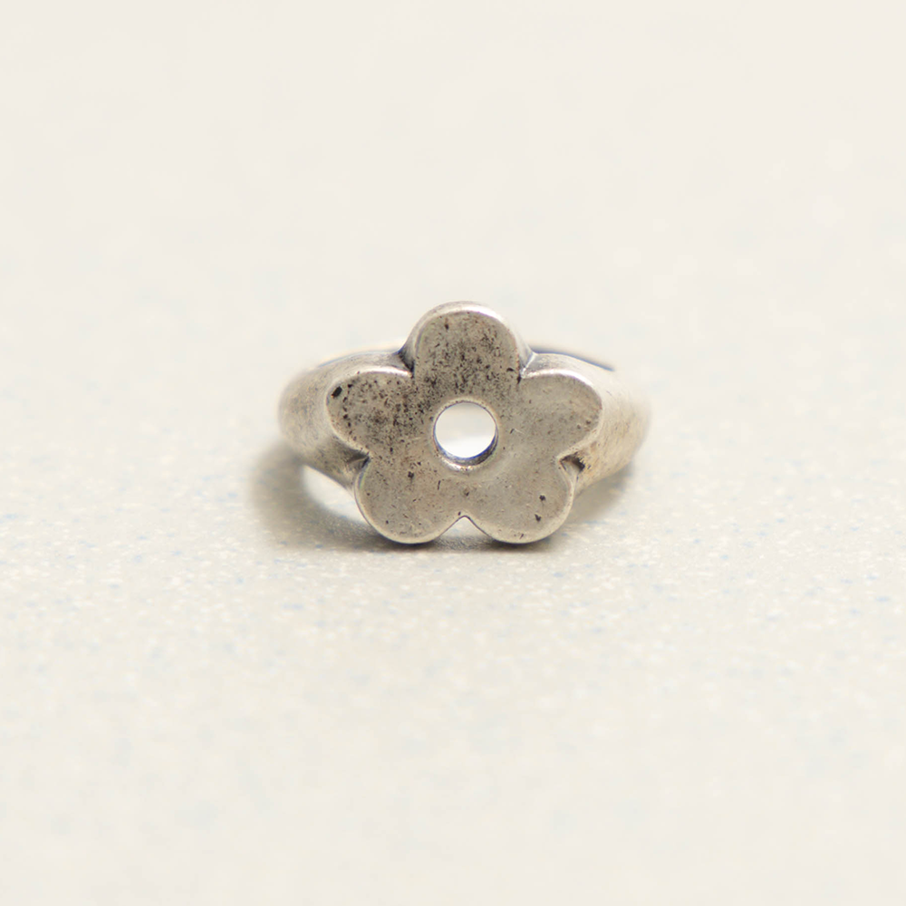Towtow Archive - Floral Ring (Silver) product image 3 | TRAB K-Fashion Australia