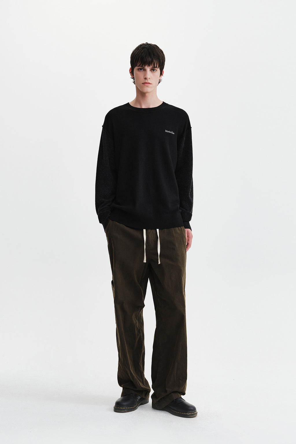 Matin Kim - [Pre-Order – Ships September 28] Cashmere Blended Panel Knit Pullover (Black) product image 11 | TRAB K-Fashion Australia