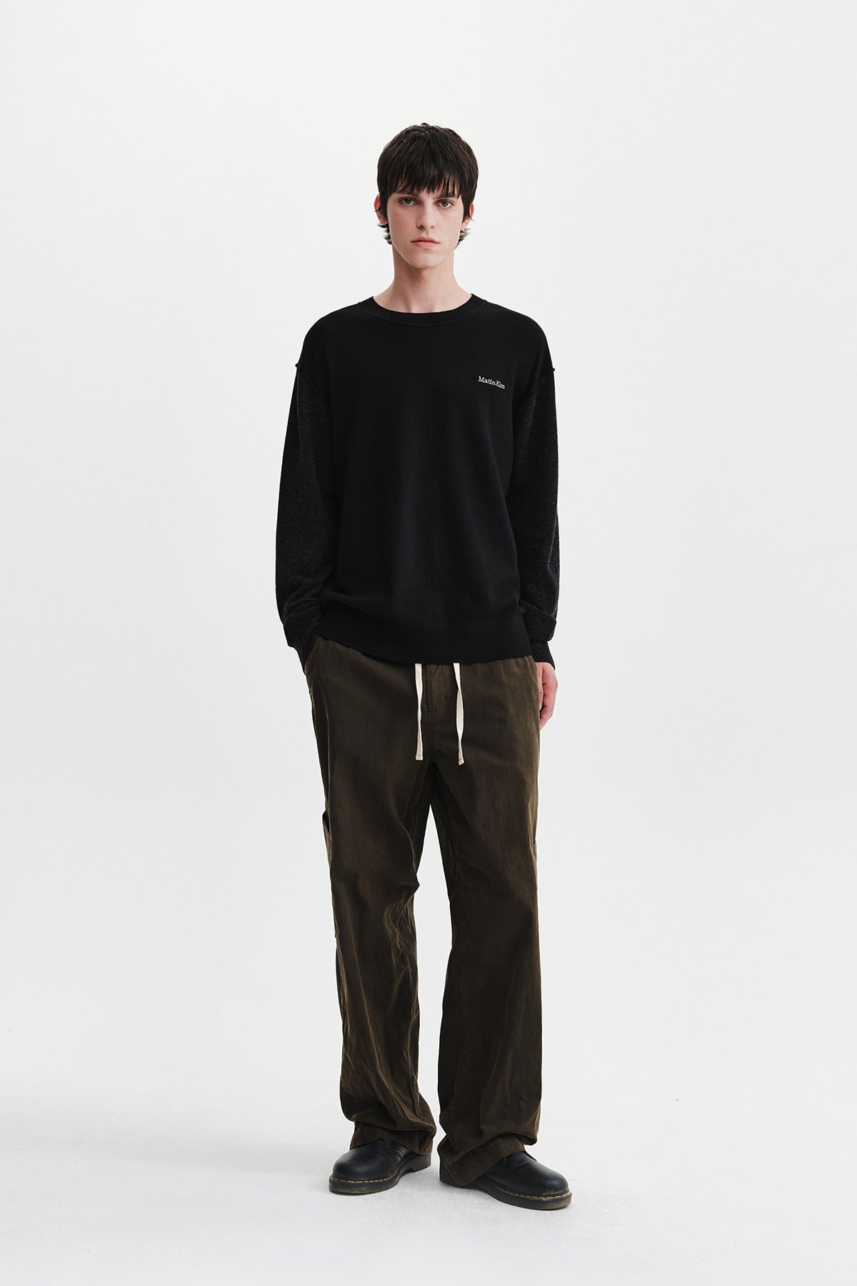 Matin Kim - [Pre-Order – Ships September 28] Cashmere Blended Panel Knit Pullover (Black) product image 11 | TRAB K-Fashion Australia