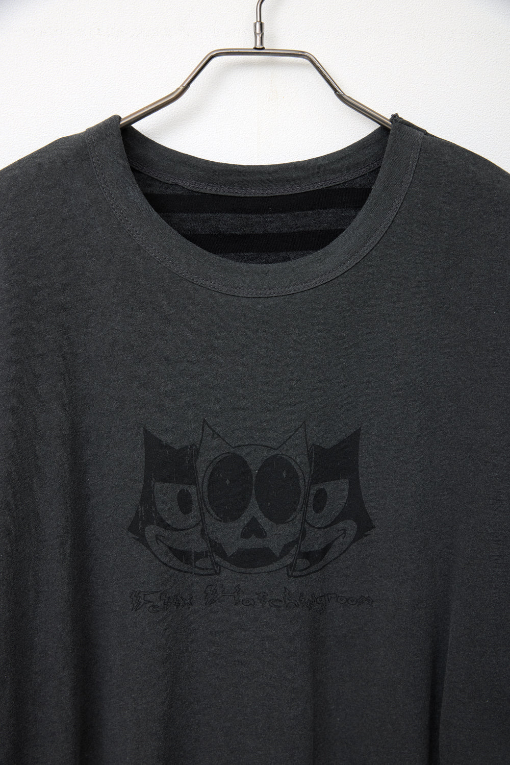 Hatchingroom - Two Face Felix Tee (Charcoal) product image 3 | TRAB K-Fashion Australia