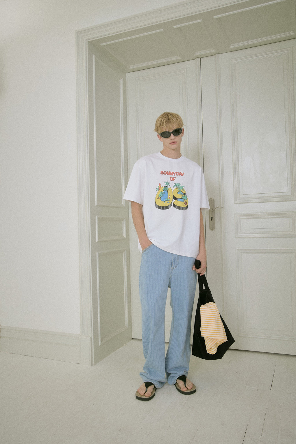 STU - Us Printing T-Shirt (White) product image 7 | TRAB K-Fashion Australia