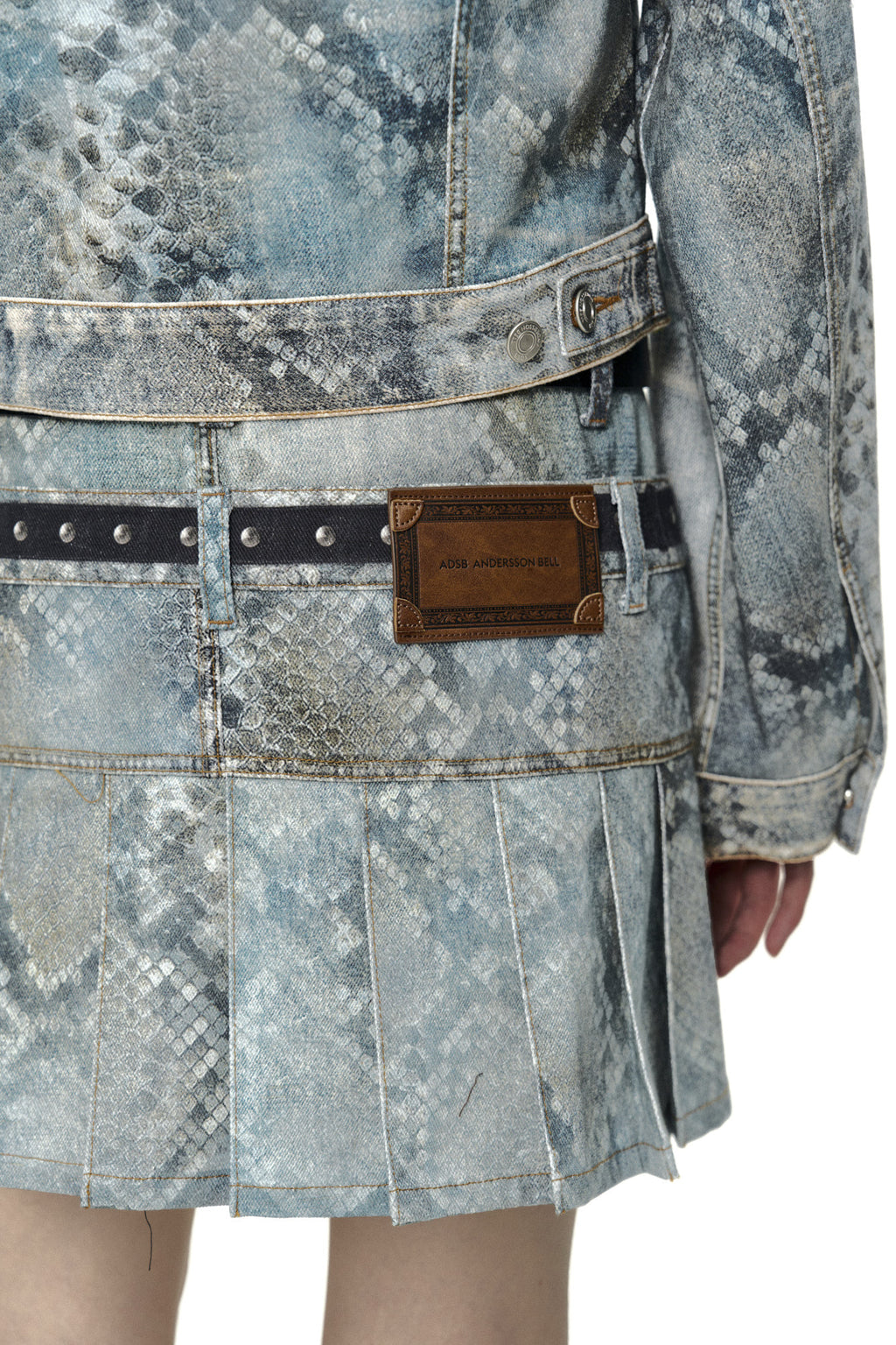 Andersson Bell - Python Fade Denim Printed Jacket (Blue) product image 6 | TRAB K-Fashion Australia