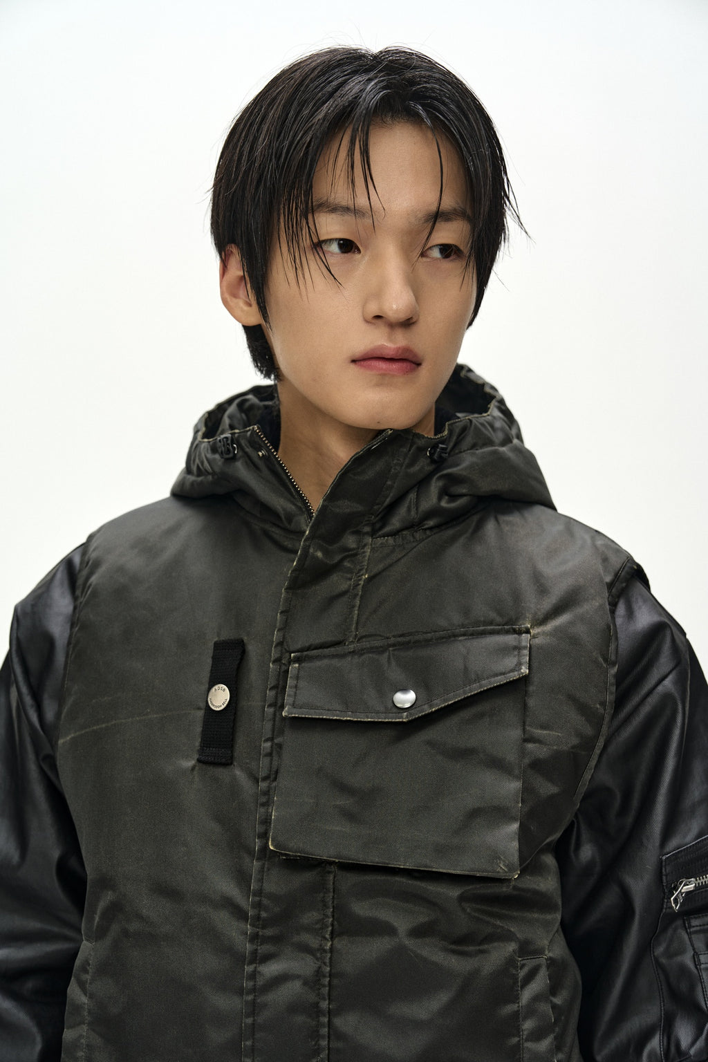 Andersson Bell - Padded Reversible Hoodie Vest (Black) product image 8 | TRAB K-Fashion Australia