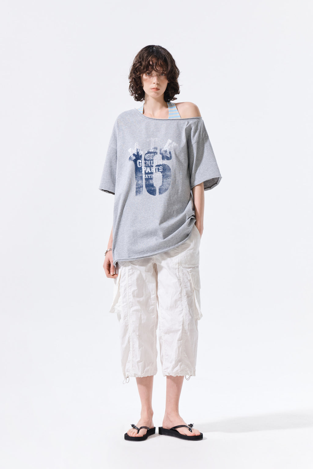 Matin Kim - [Pre-Order – Ships July 3] Mtk 16 Graffiti Logo Asymmetric Top (Grey) product image 10 | TRAB K-Fashion Australia