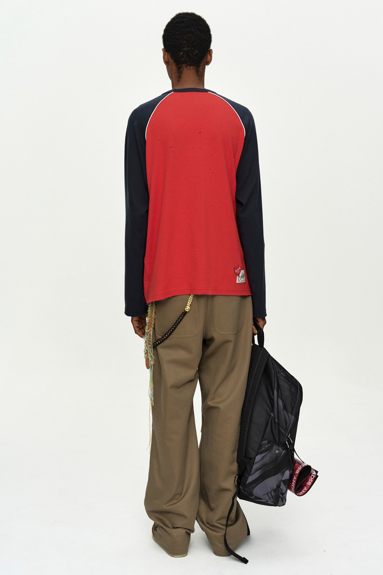 Andersson Bell - Logo Wappen Raglan L/s T-Shirt (Red/Navy) product image 3 | TRAB K-Fashion Australia