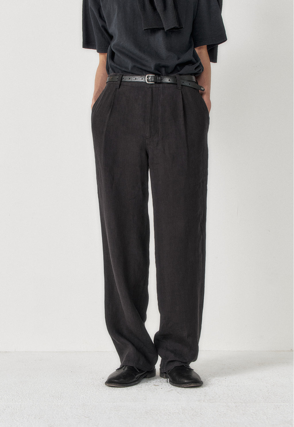 Art if acts - Linen One Tuck Pants (Black) product image 4 | TRAB K-Fashion Australia