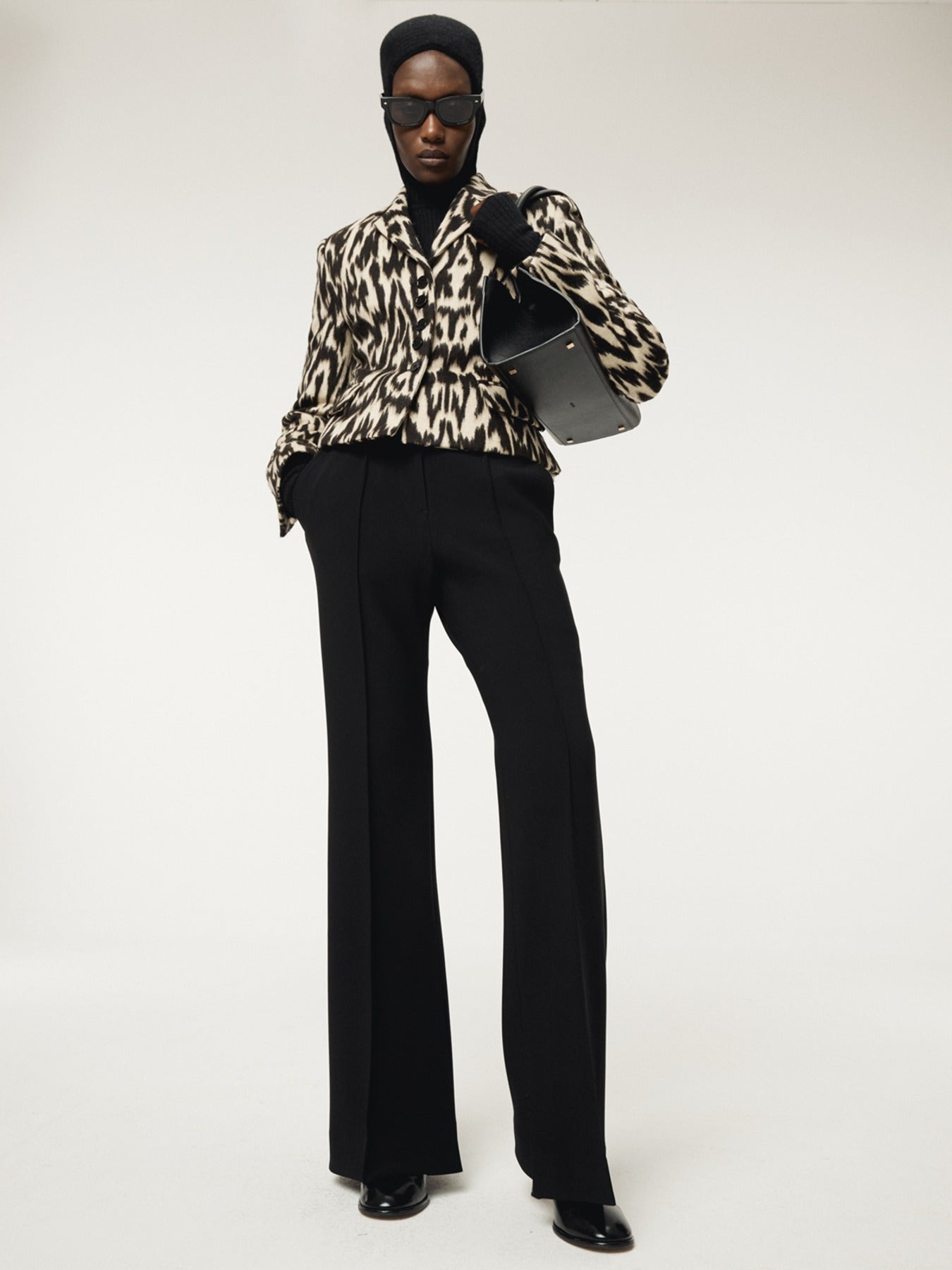 Recto - Rc Signature Flare Pants (Black) product image 1 | TRAB K-Fashion Australia