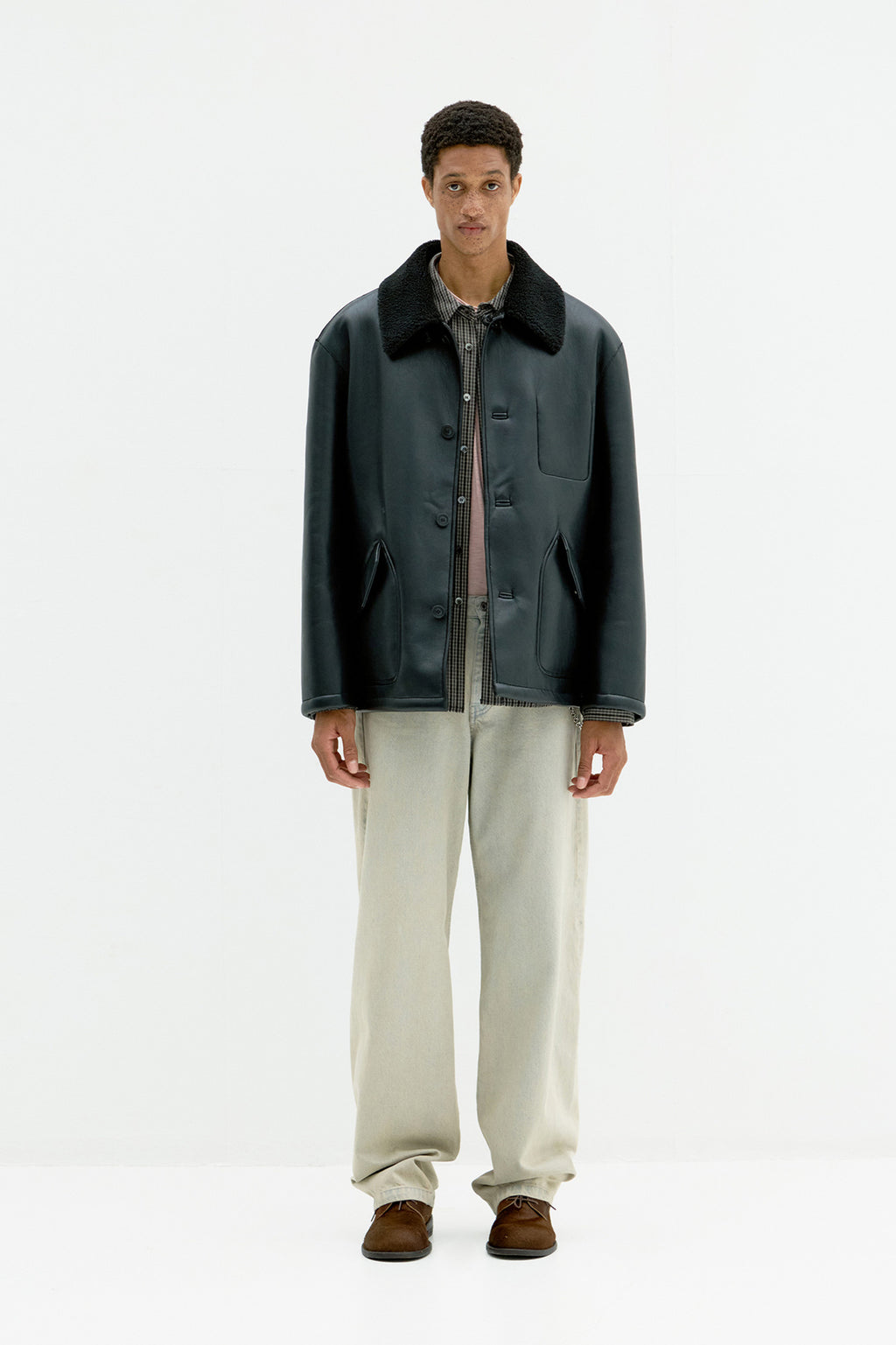 Coor - Linking Binding Fake Shearling Half Coat (Black) product image 2 | TRAB K-Fashion Australia