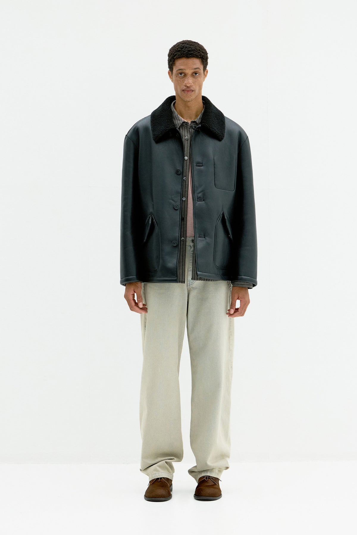 Coor - Linking Binding Fake Shearling Half Coat (Black) product image 2 | TRAB K-Fashion Australia