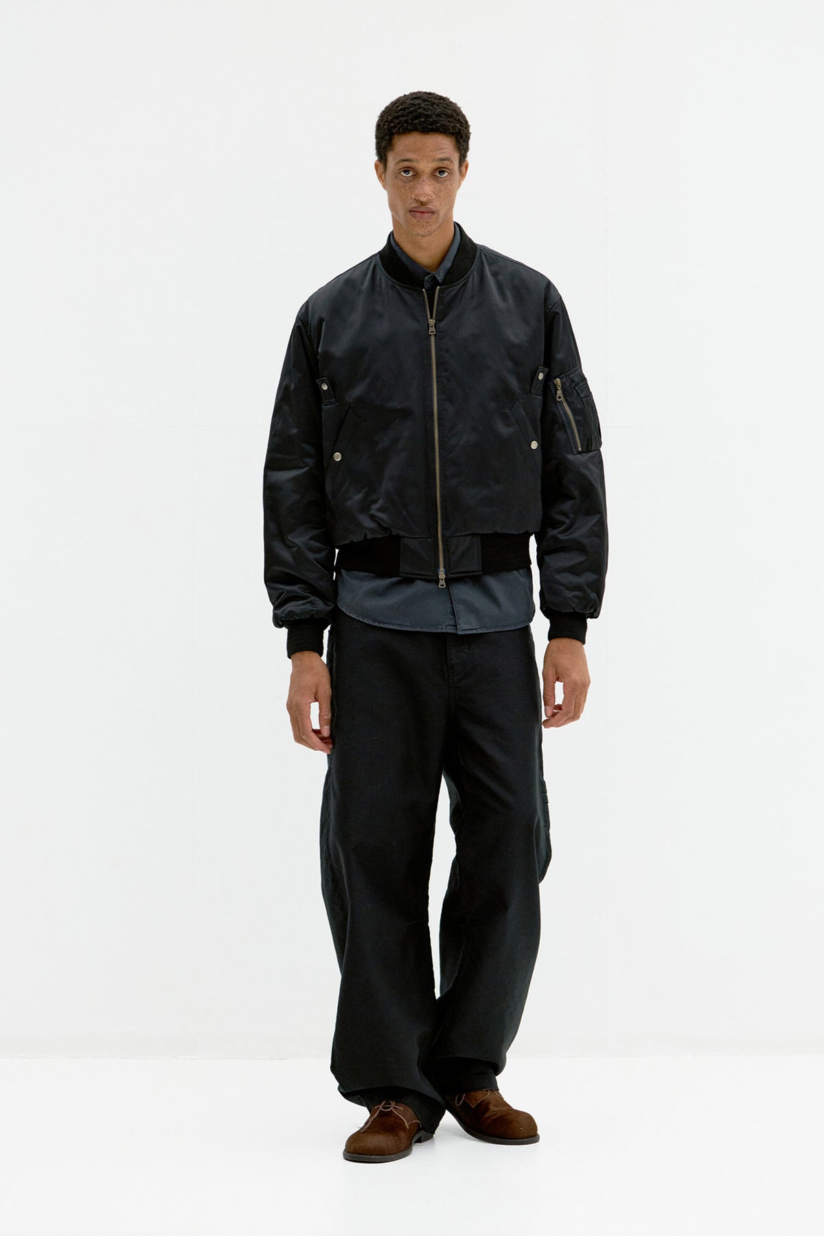 Coor - Flight B-15 Bomber (Black) product image 2 | TRAB K-Fashion Australia