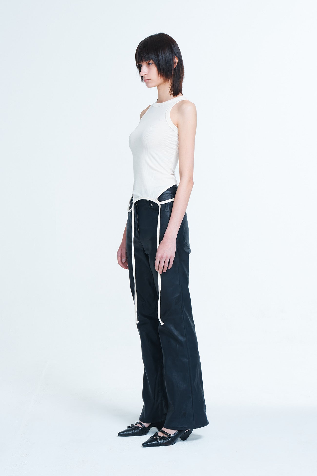 Deinet - 2way Sleeveless (Ivory) product image 2 | TRAB K-Fashion Australia