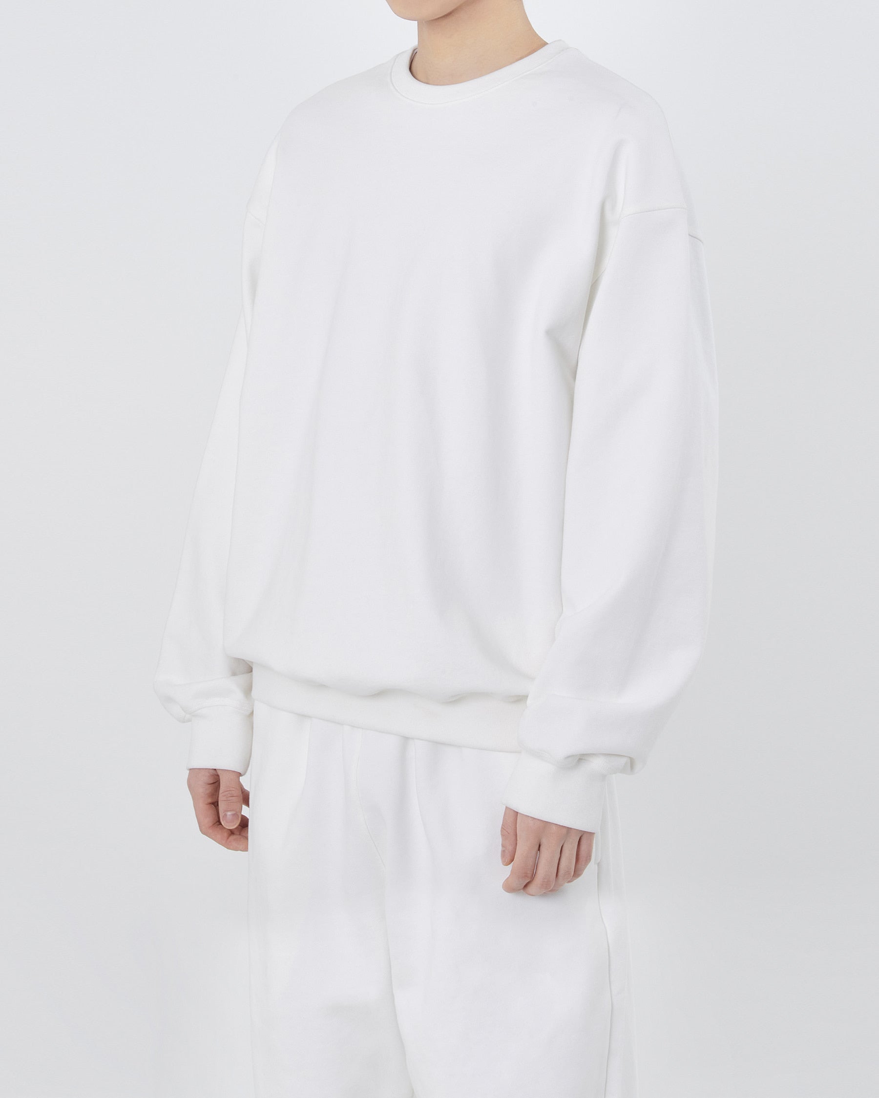 Brownyard - Essential Sweat Shirt (Ecru) product image 3 | TRAB K-Fashion Australia
