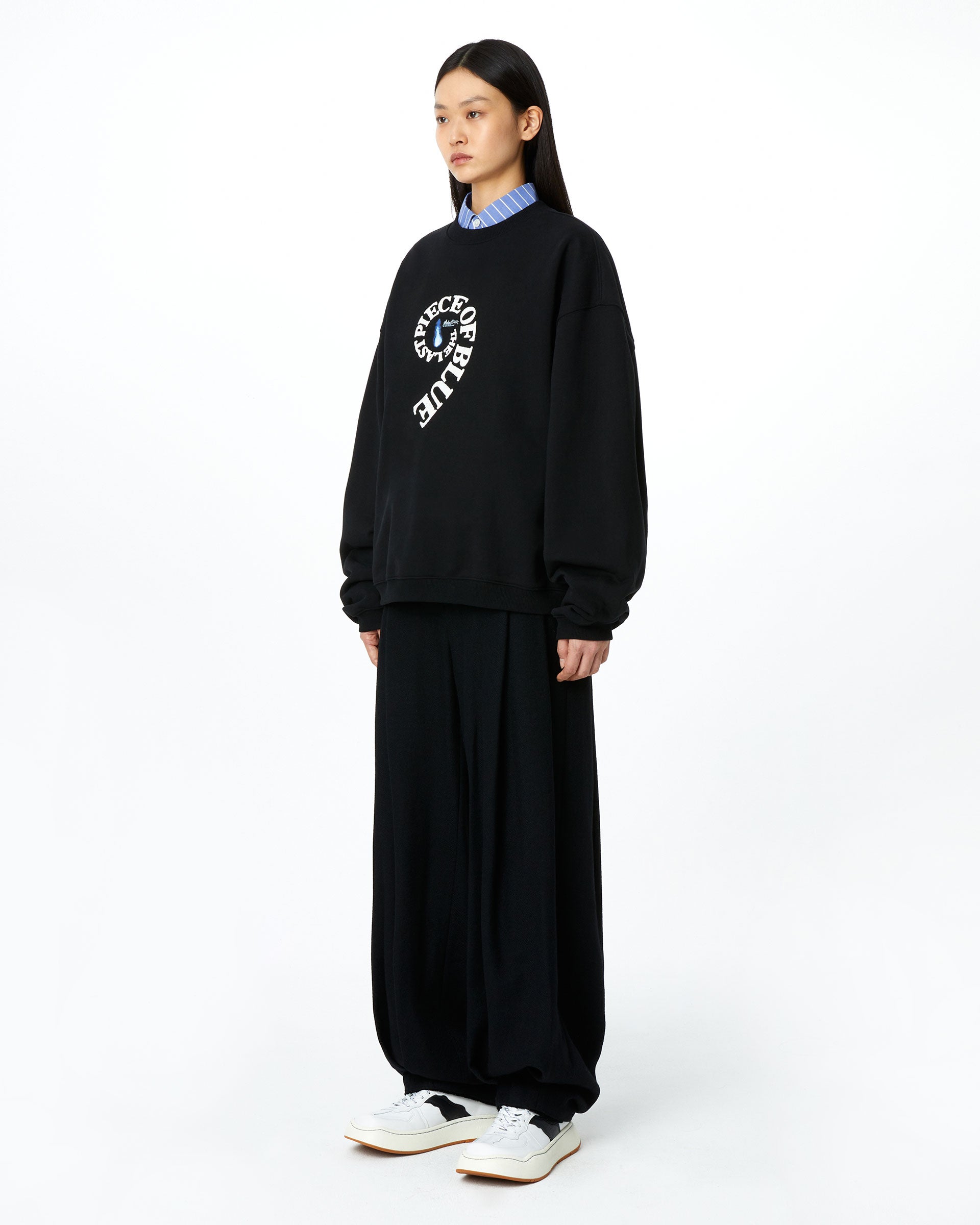 Ader Error - Og; 9th @4231 (Noir) product image 4 | TRAB K-Fashion Australia
