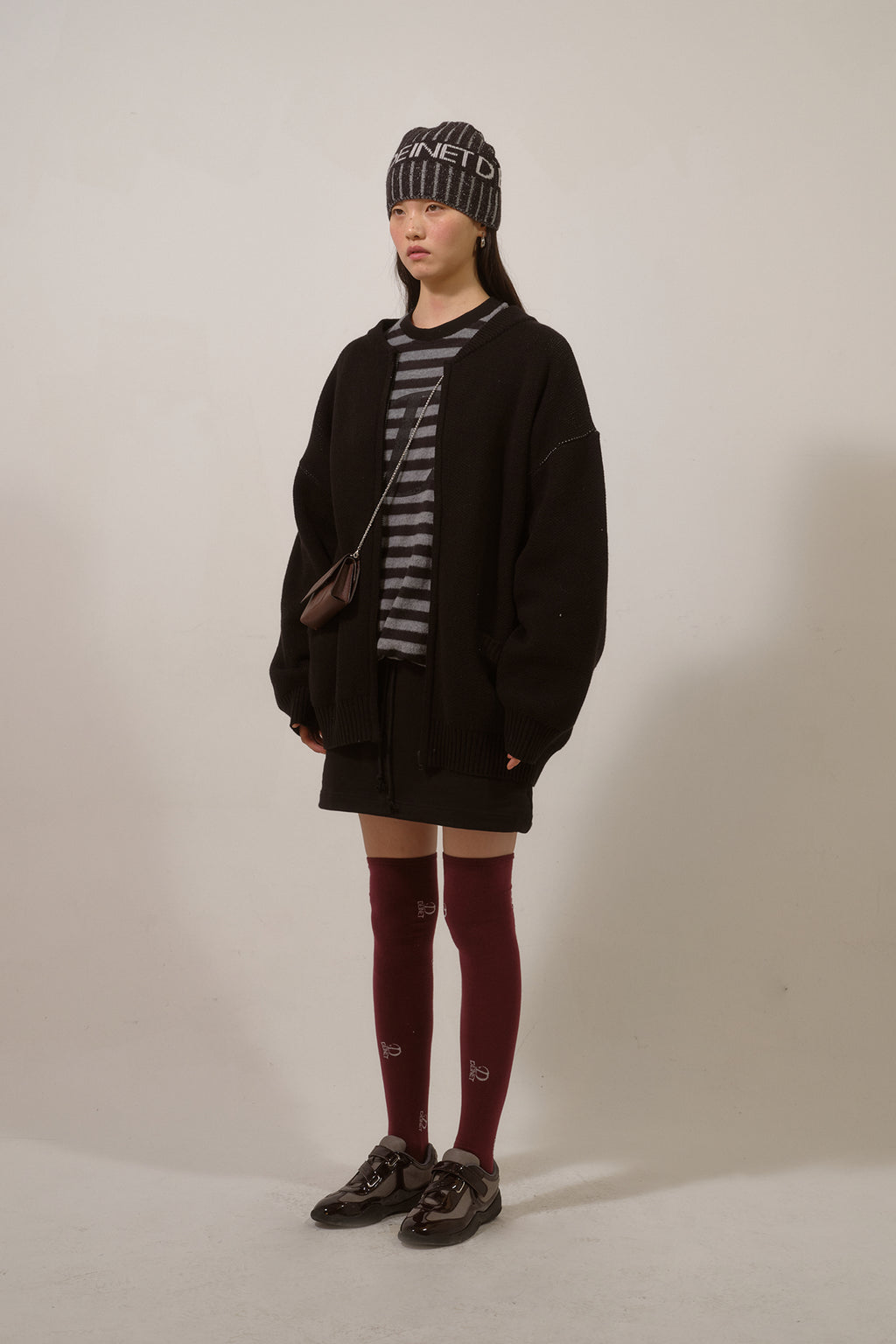 Deinet - D Jacquard Long Knit Zip-Up (Black) product image 2 | TRAB K-Fashion Australia