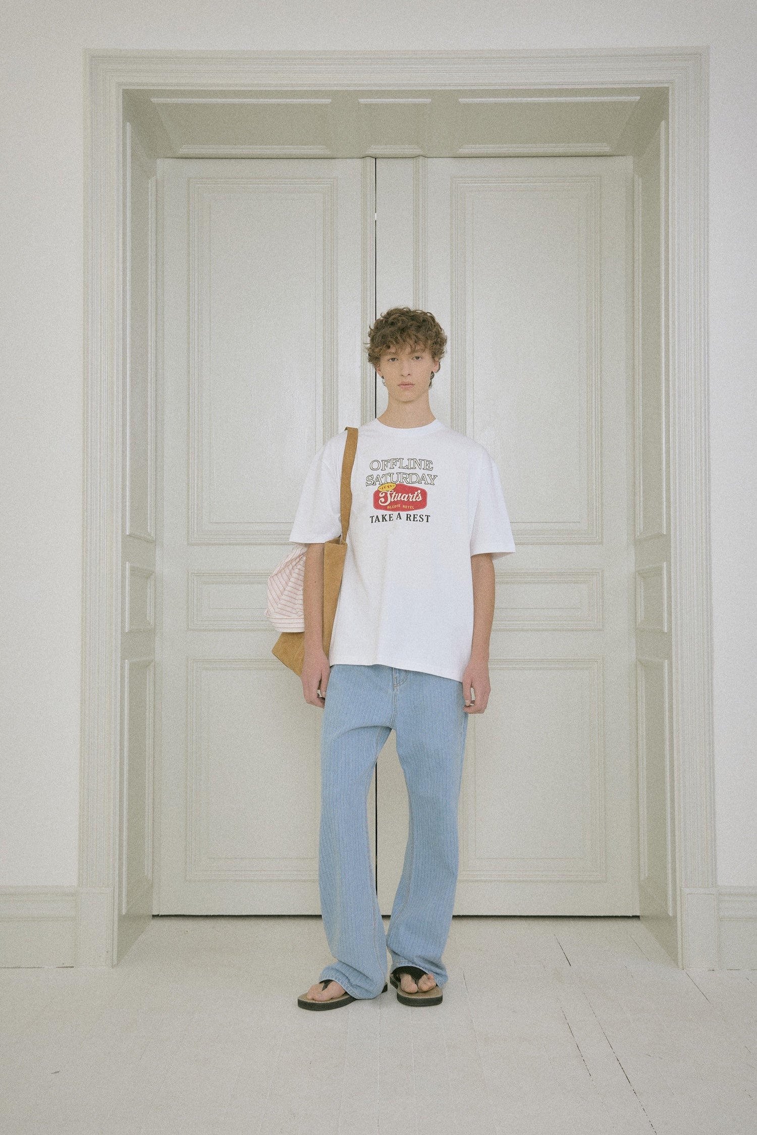 STU - Sign Printing T-Shirt (White) product image 5 | TRAB K-Fashion Australia