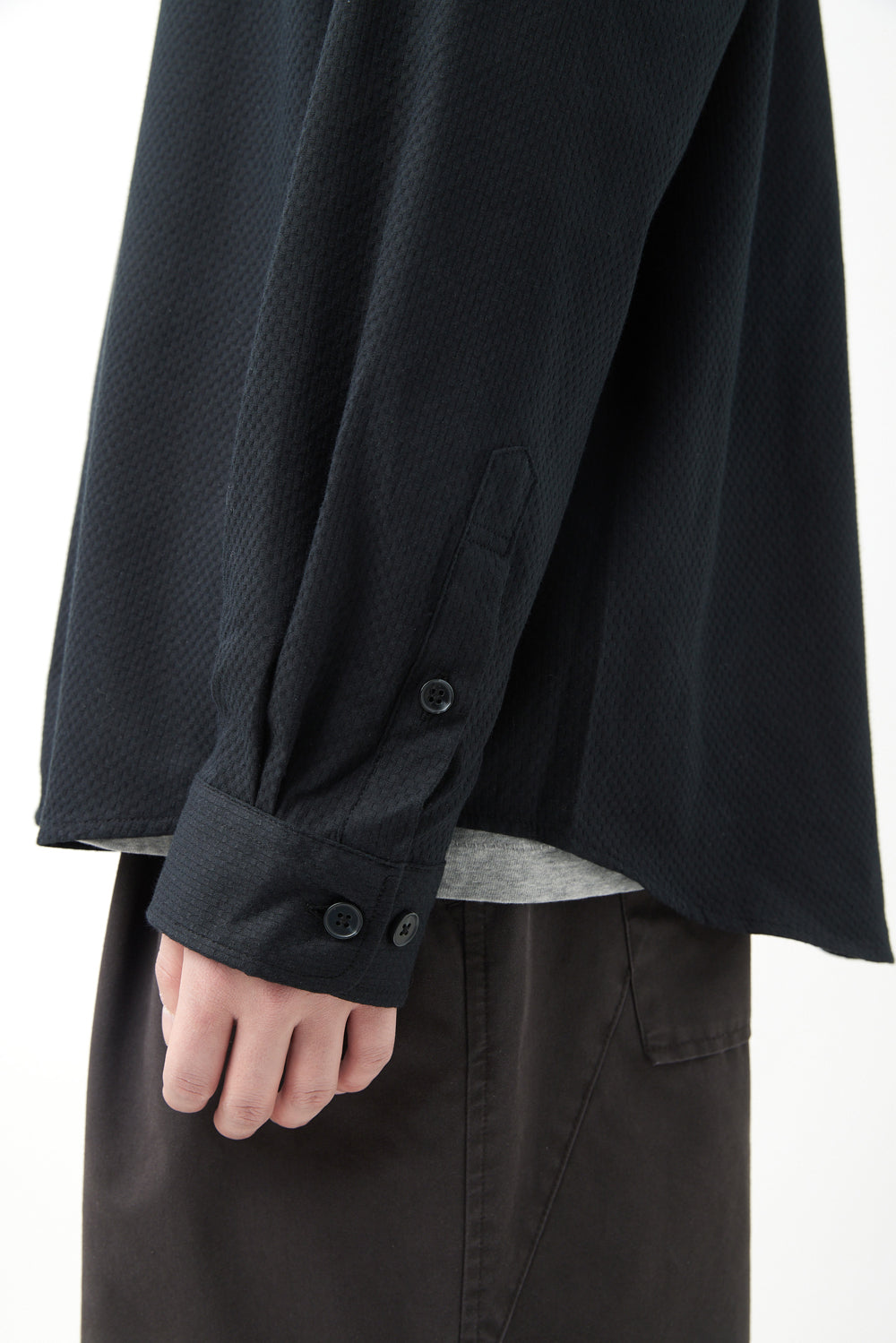 Hatchingroom - Asymmetric Double Shirt Jacquard (Black) product image 10 | TRAB K-Fashion Australia