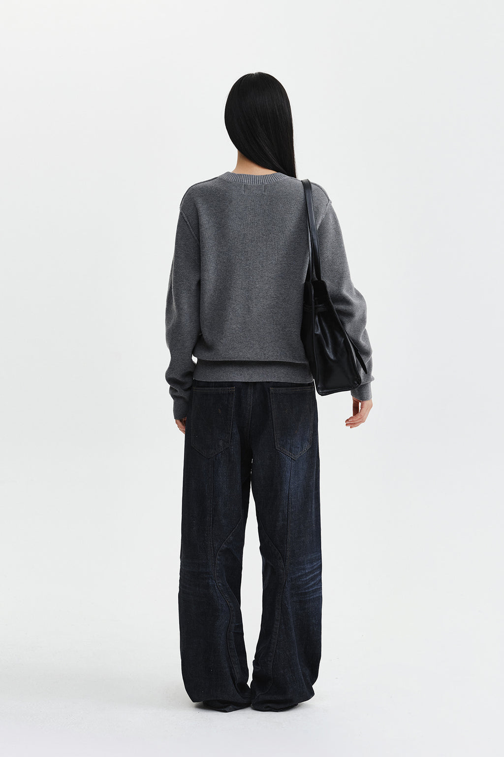 Matin Kim - Matin Applique Logo Knit Pullover (Grey) product image 8 | TRAB K-Fashion Australia