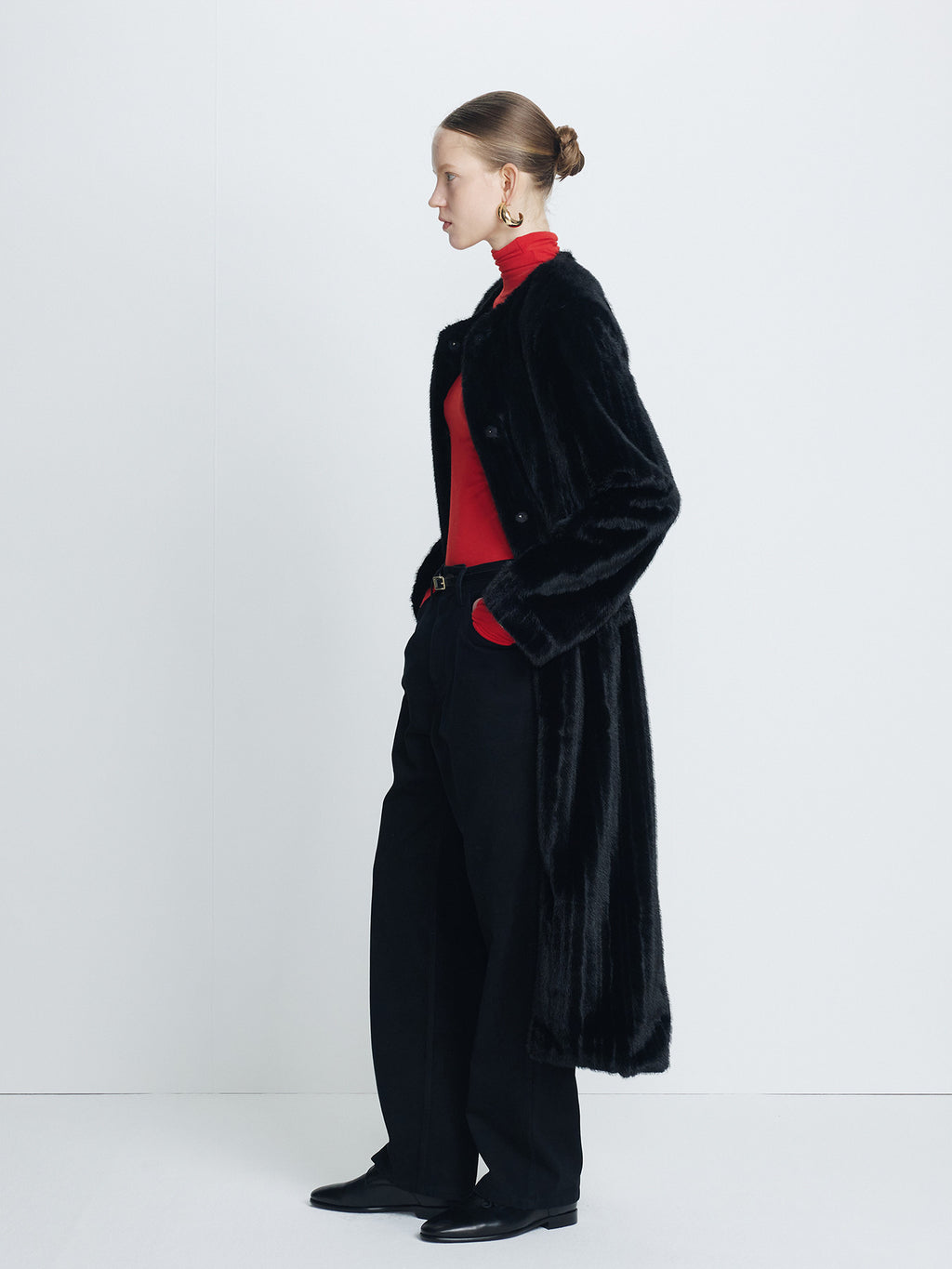 Tonywack - Faux Fur Long Coat (Black) product image 2 | TRAB K-Fashion Australia