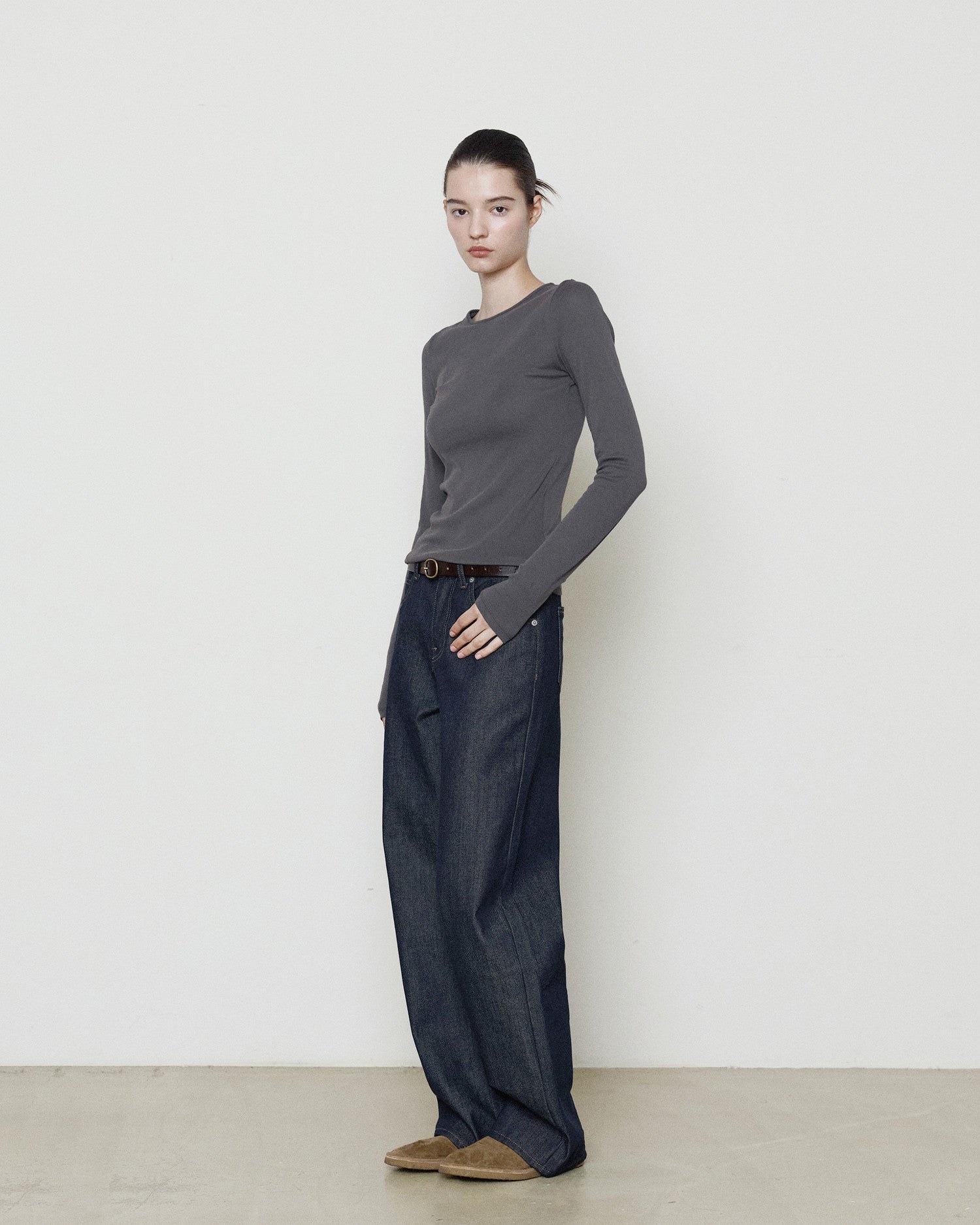 Brownyard - Ribbed Long Sleeve (Dark Grey) product image 4 | TRAB K-Fashion Australia