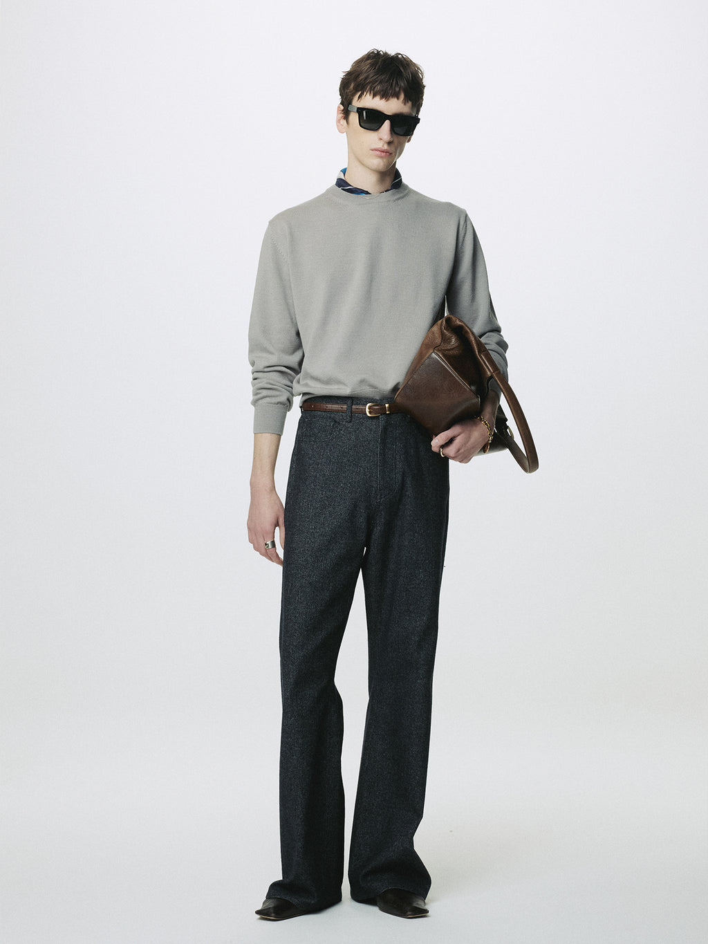 Tonywack - Wool Denim Loose Flared Jeans (Dark Indigo) product image 4 | TRAB K-Fashion Australia
