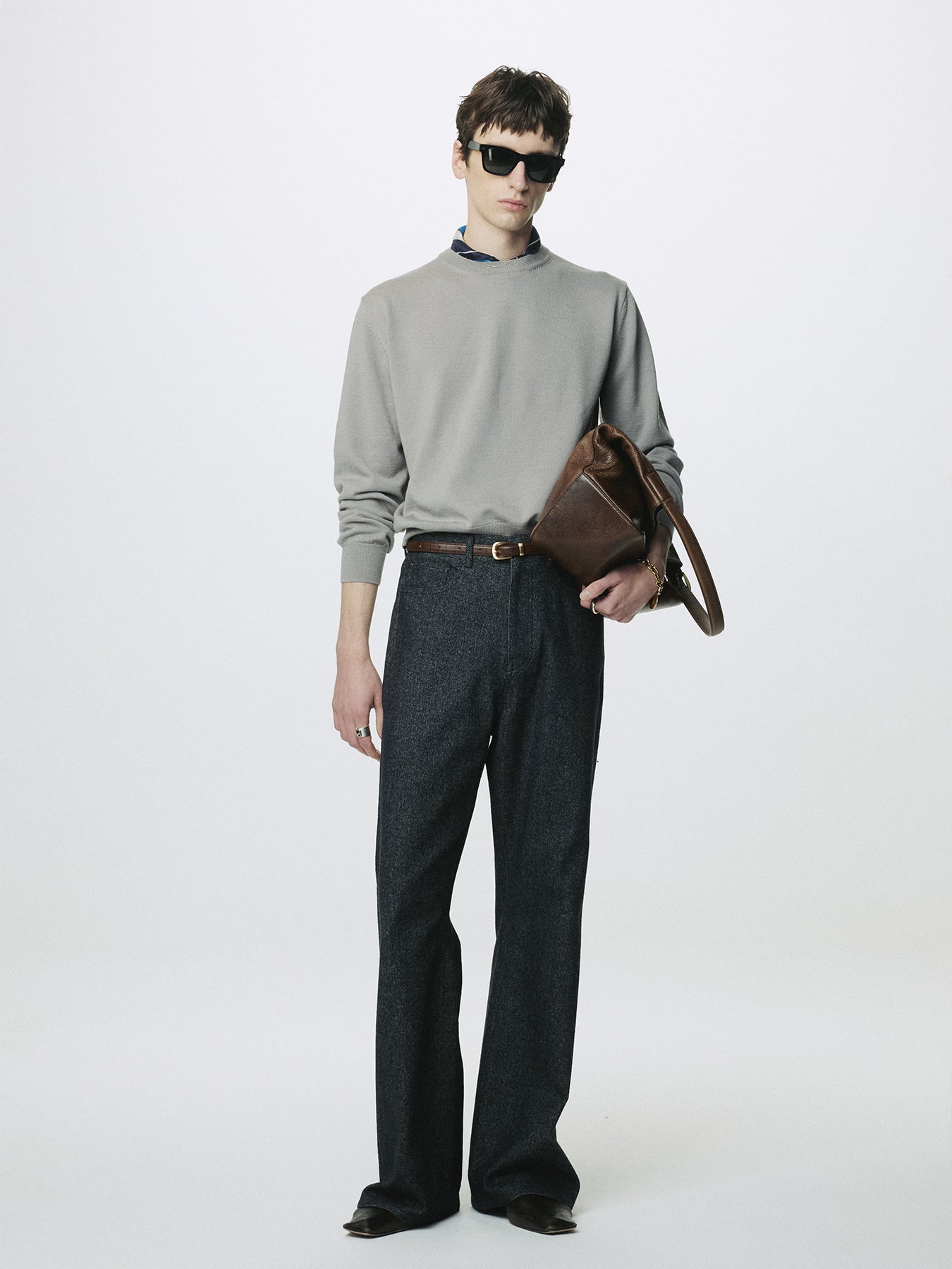 Tonywack - Wool Denim Loose Flared Jeans (Dark Indigo) product image 4 | TRAB K-Fashion Australia