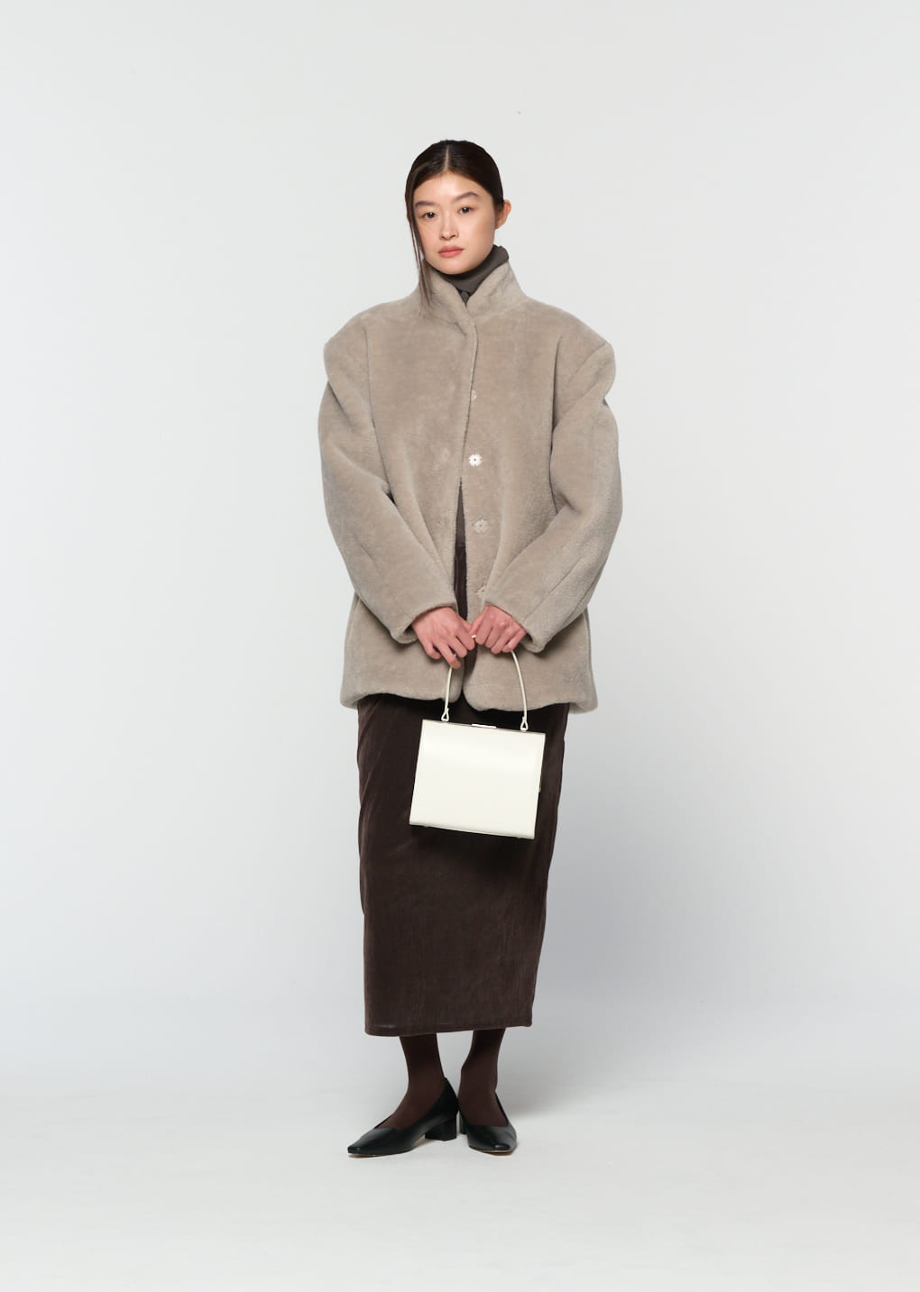 Amomento - shearling mid jacket (Grey) product image 5 | TRAB K-Fashion Australia