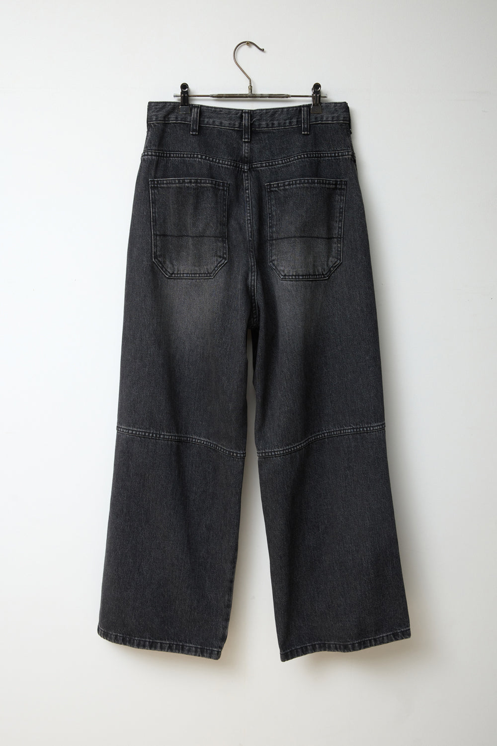 Hatchingroom - Dart Jeans Ash (Grey) product image 2 | TRAB K-Fashion Australia