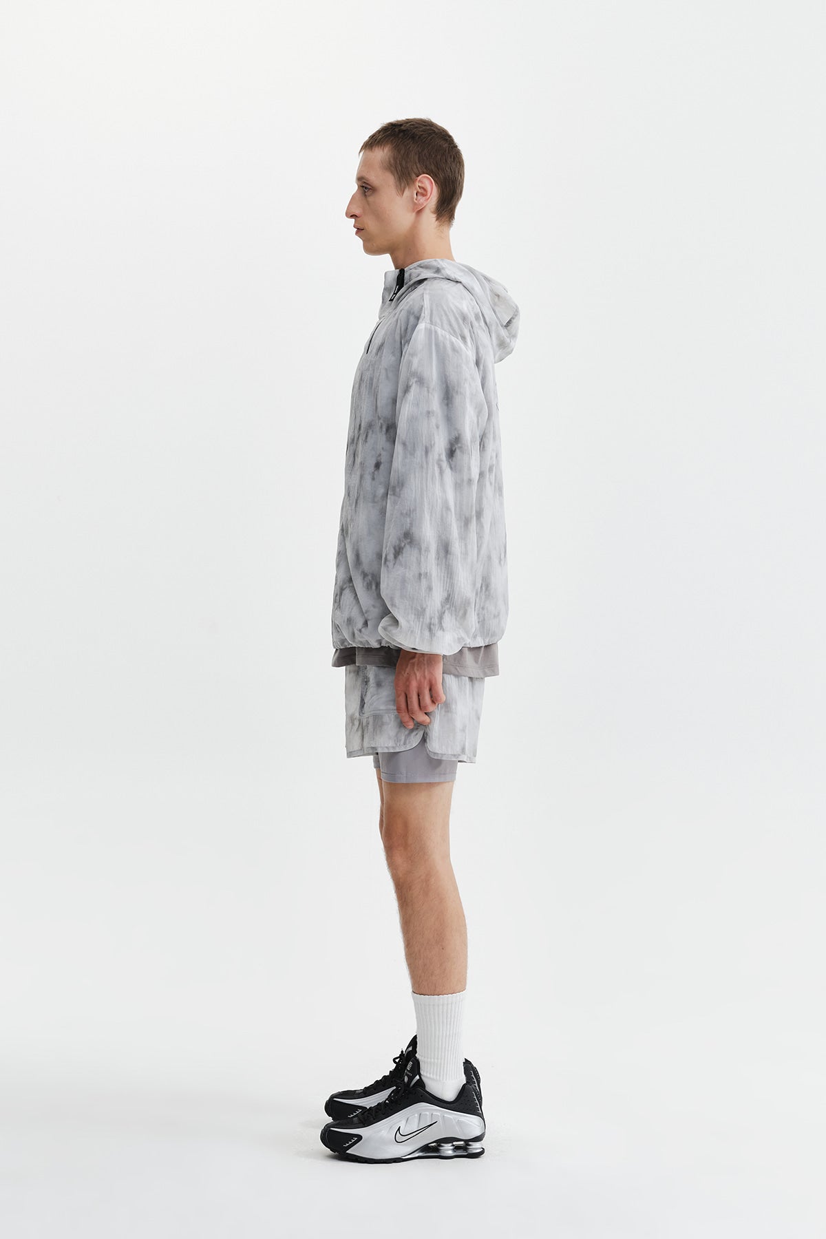 Matin Kim - Matin Pace Reflective Logo Windbreaker (Light Grey) product image 8 | TRAB K-Fashion Australia