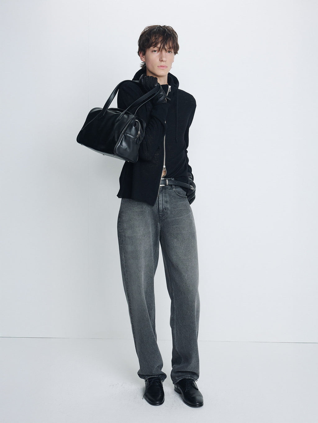 Tonywack - Loose Tapered Denim Jeans (Vintage Faded Black) product image 3 | TRAB K-Fashion Australia