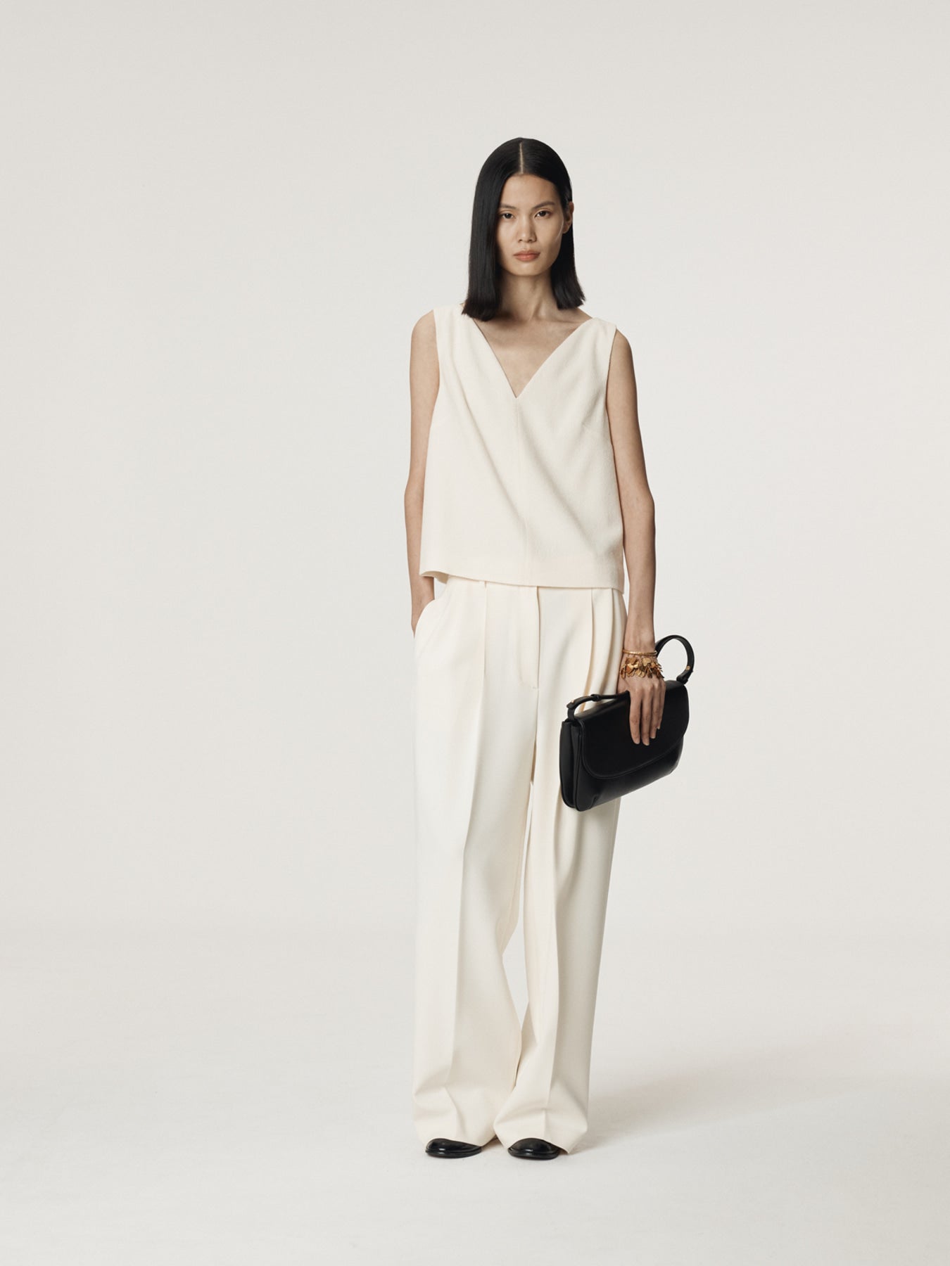 Recto - Wool Tweed V-Neck Top (Ivory) product image 2 | TRAB K-Fashion Australia