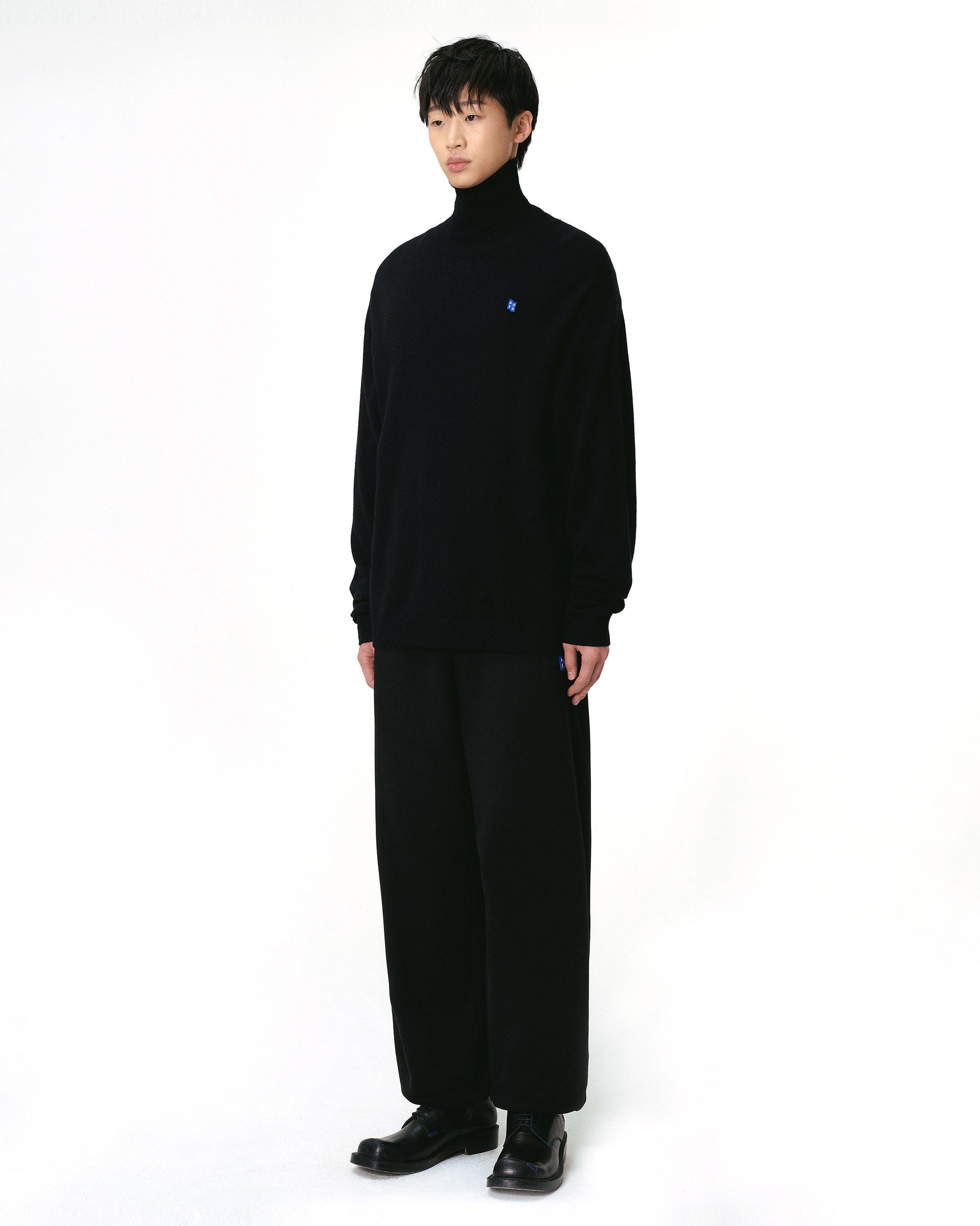 Ader Error - Sig; BL Tag turtleneck knit 01 (Noir) product image 5 | TRAB K-Fashion Australia