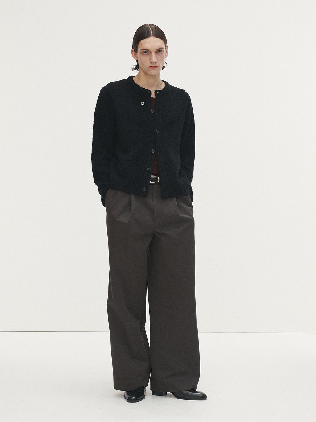 Tonywack - Baby Alpaca Brushed Crew Neck Cardigan (Black) product image 2 | TRAB K-Fashion Australia