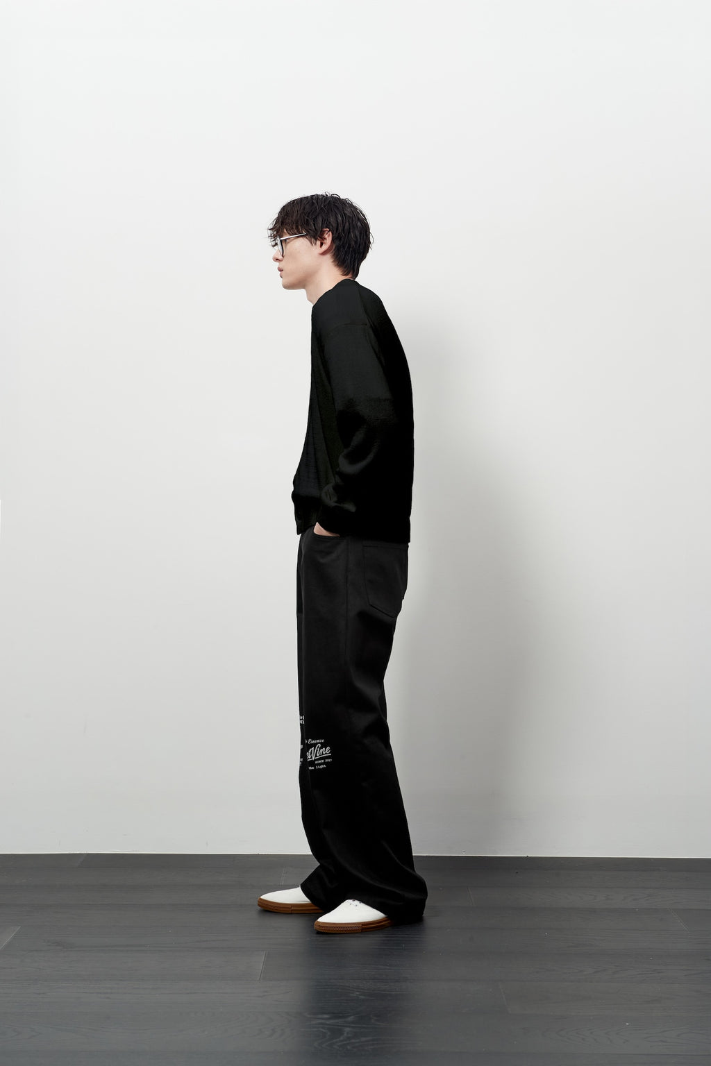 Stu - V- Neck Light Cardigan (Black) product image 7 | TRAB K-Fashion Australia