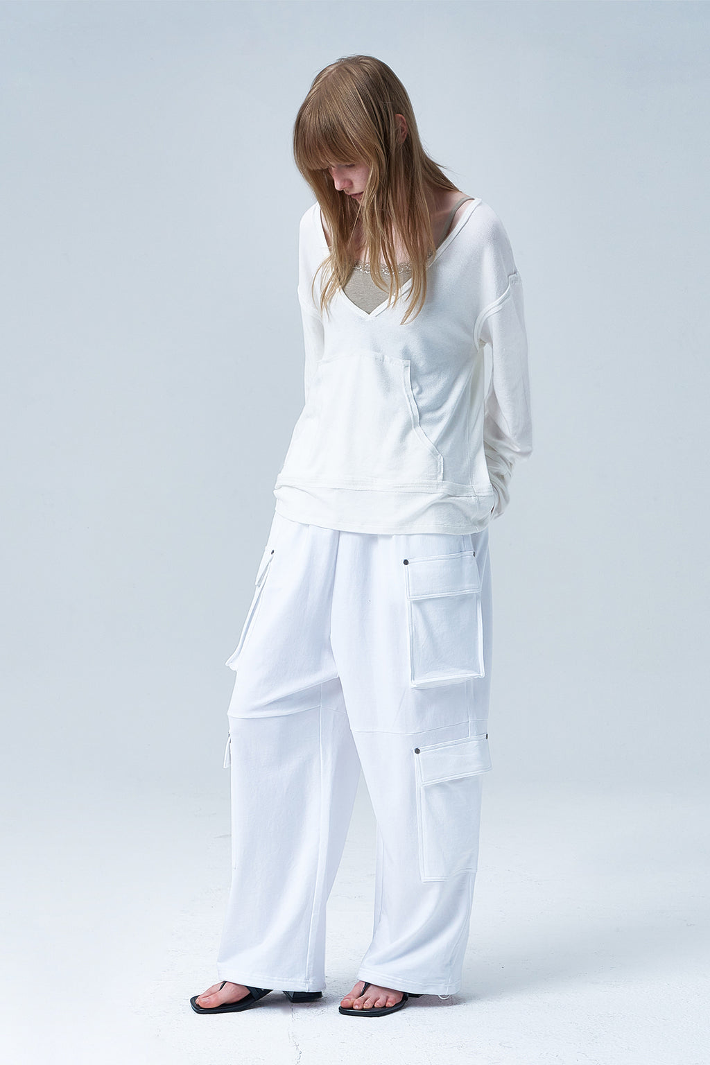 Deinet - Raw V Long Sleeve (White) product image 5 | TRAB K-Fashion Australia