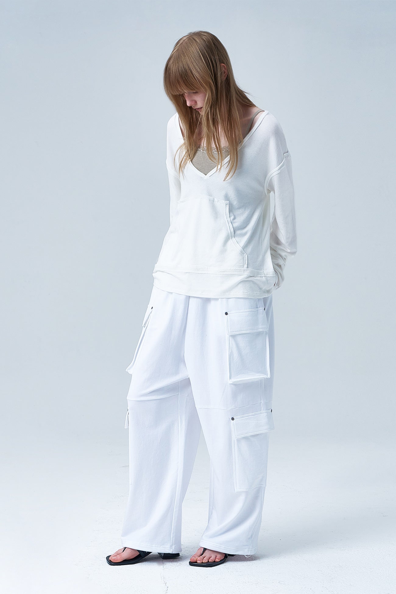 Deinet - Raw V Long Sleeve (White) product image 5 | TRAB K-Fashion Australia